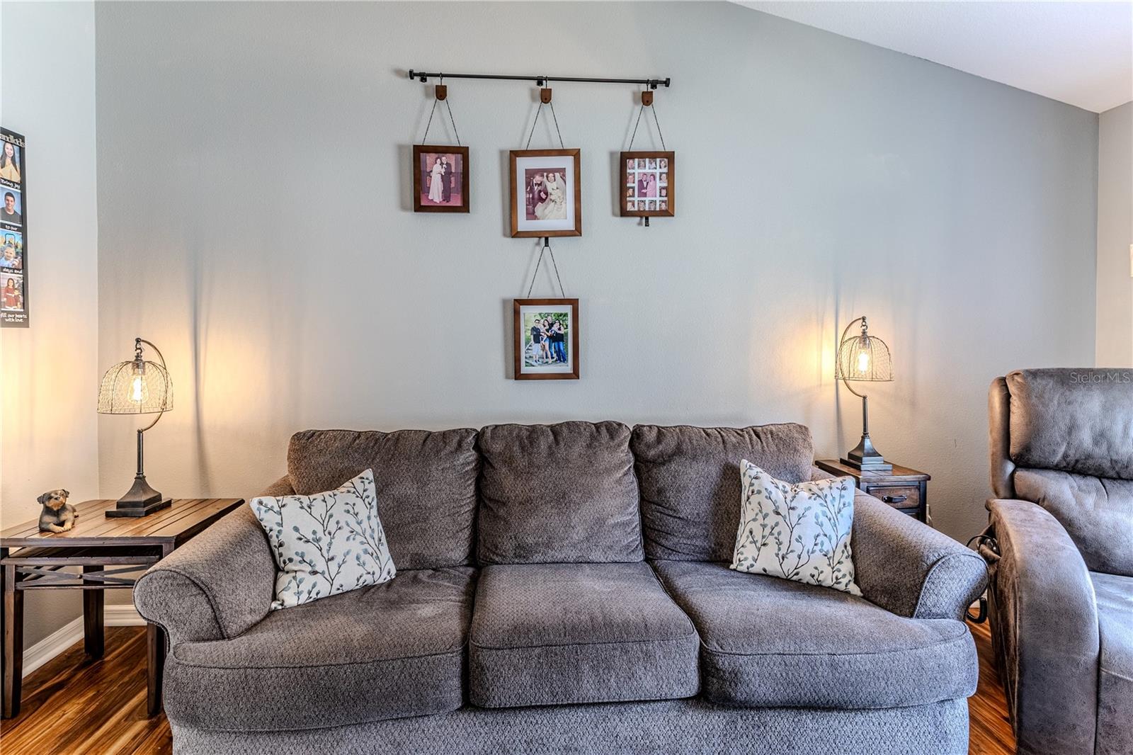 Image 21 of 90 For 18735 Rolling Hills Loop