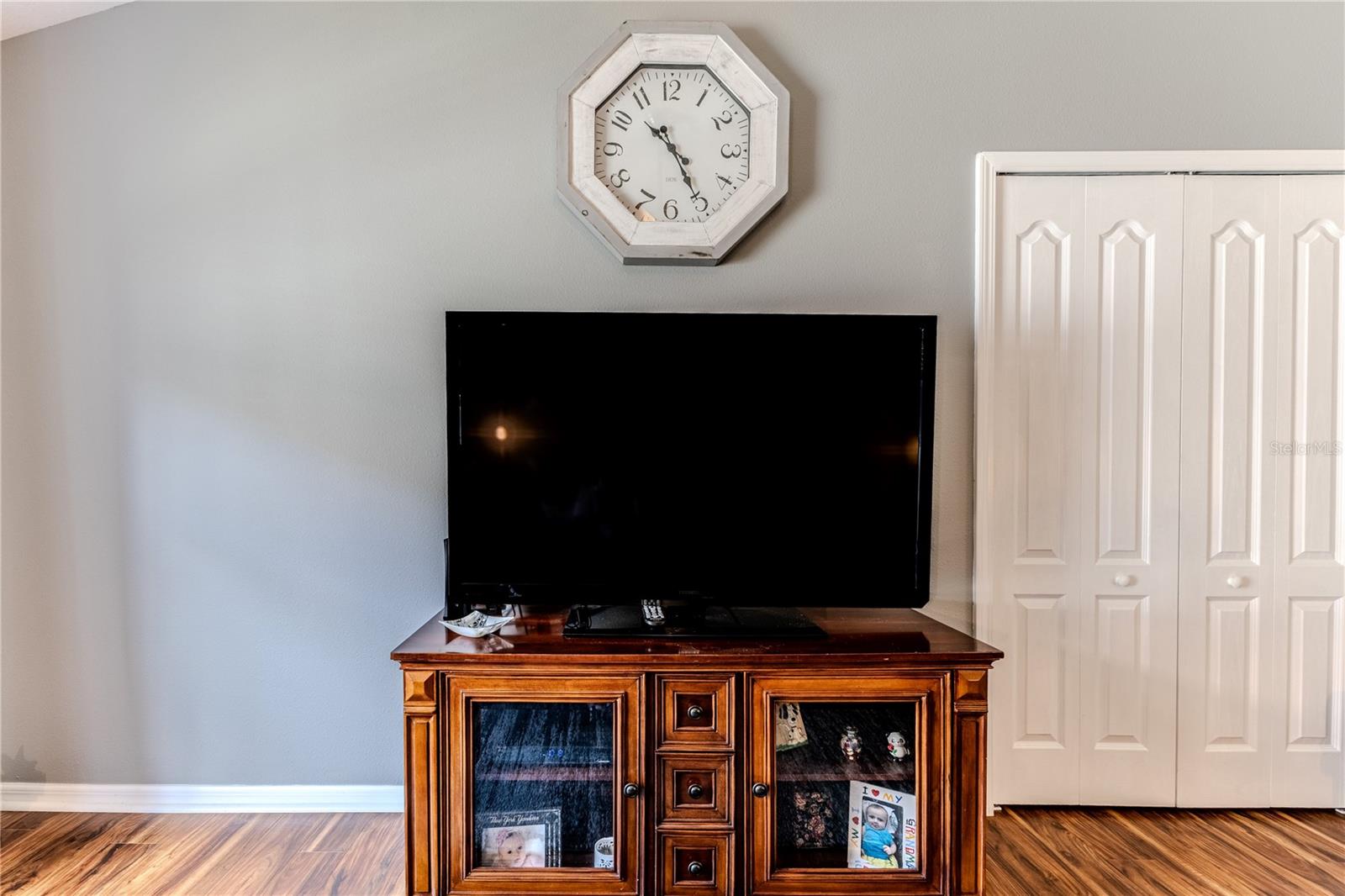 Image 23 of 90 For 18735 Rolling Hills Loop