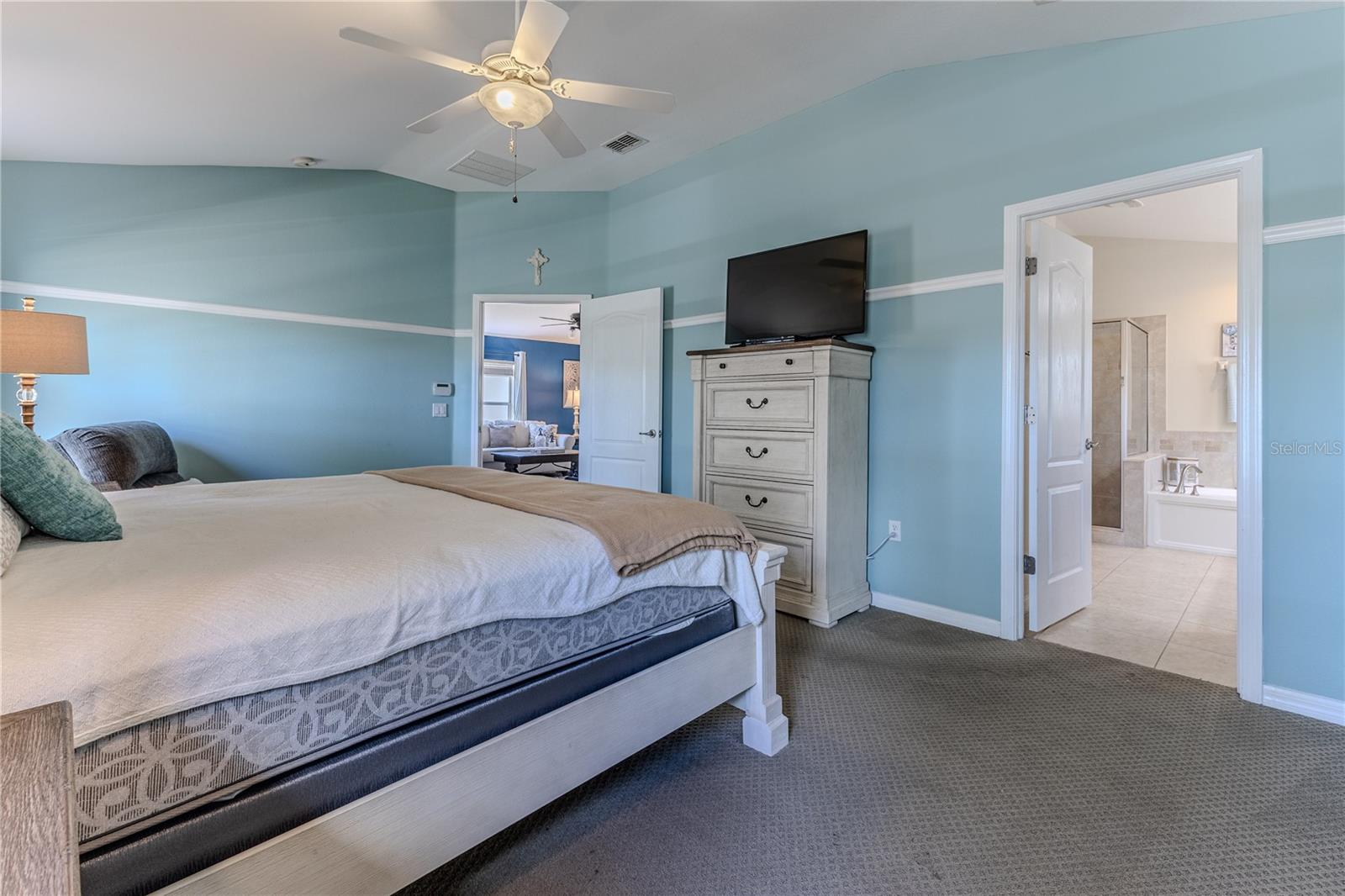 Image 26 of 90 For 18735 Rolling Hills Loop