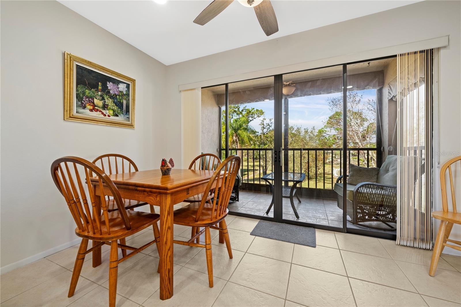 Image 18 of 48 For 4910 Bay Street Ne 311