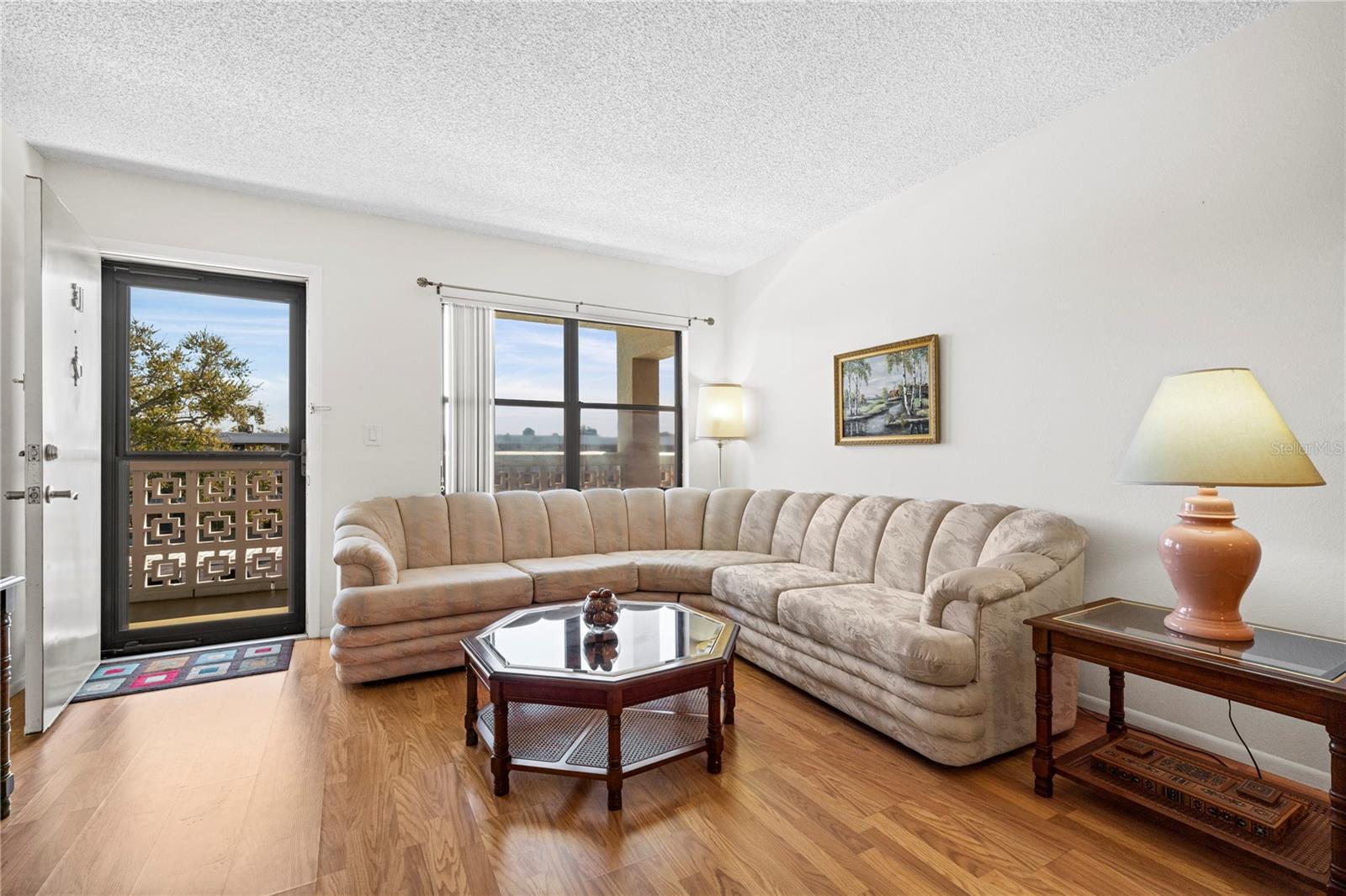 Image 4 of 48 For 4910 Bay Street Ne 311