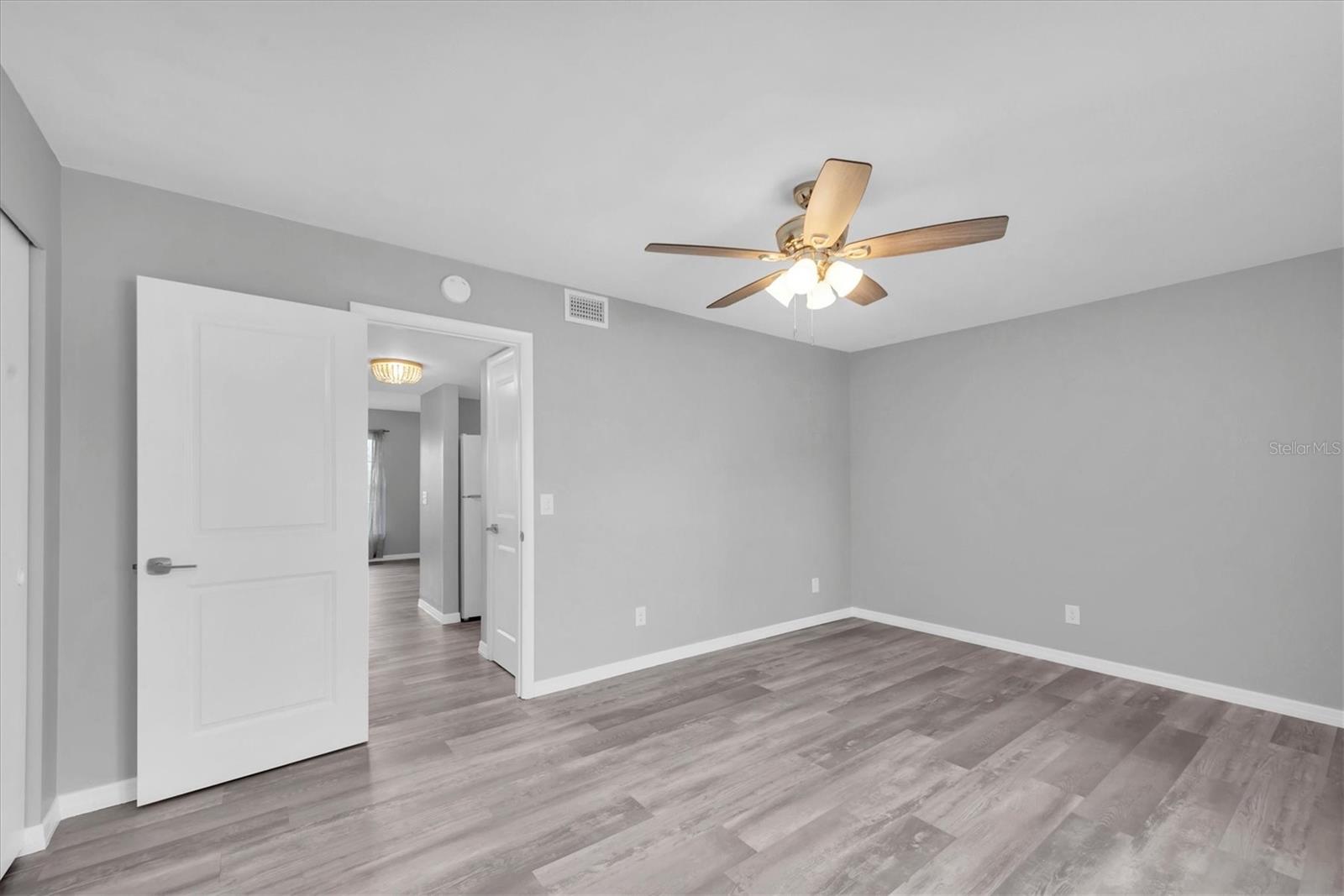 Image 14 of 38 For 2043 Denmark Street 67