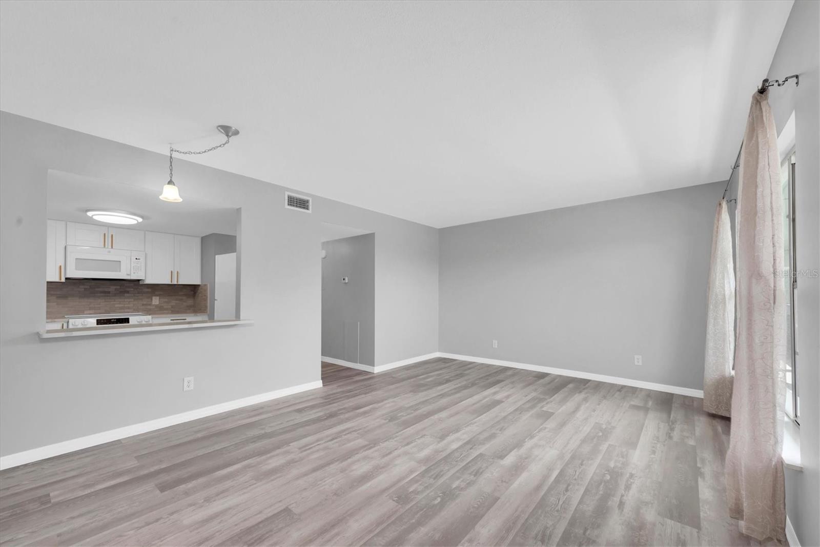 Image 7 of 38 For 2043 Denmark Street 67