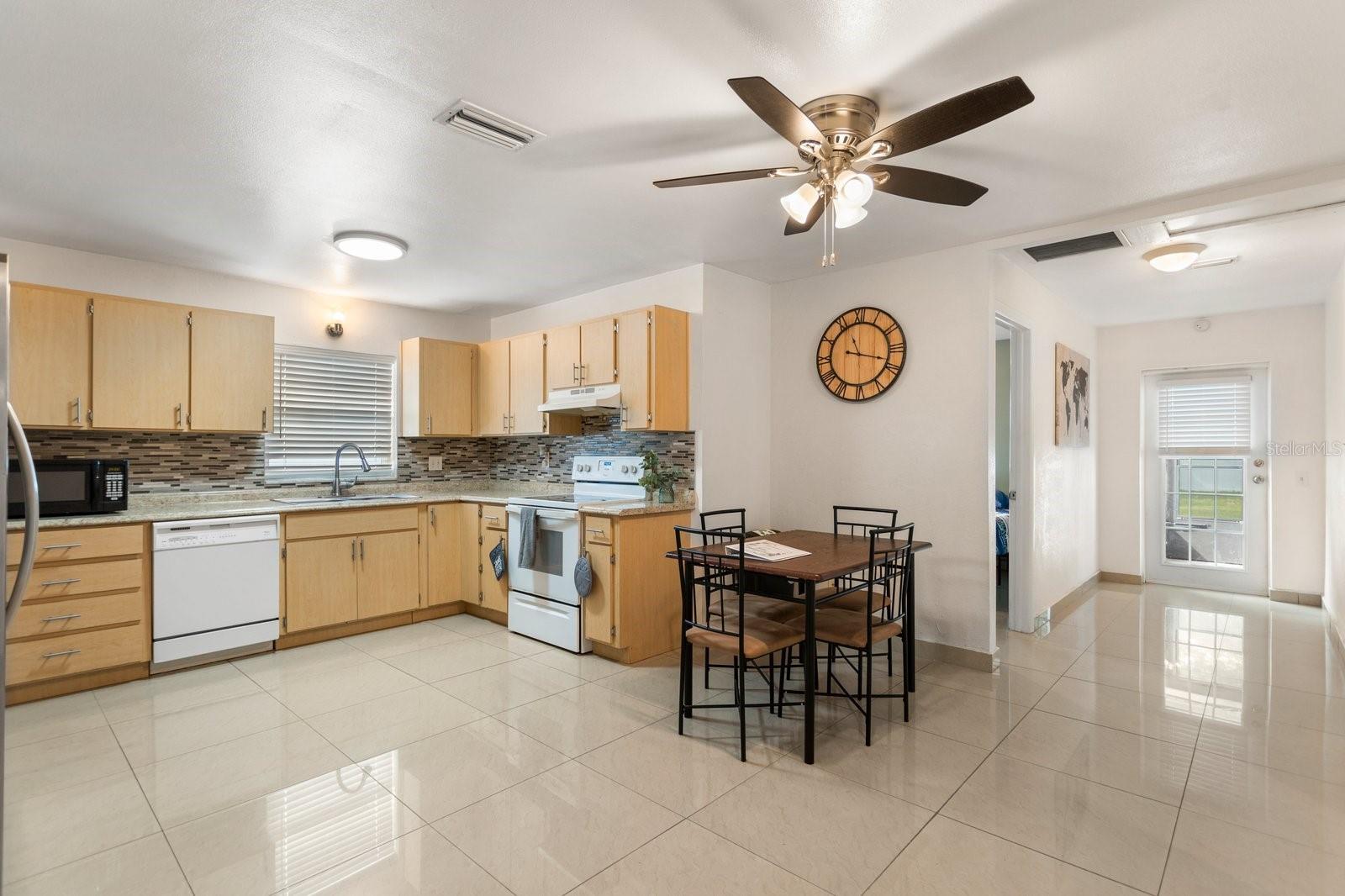 Image 12 of 37 For 7776 58th Street N