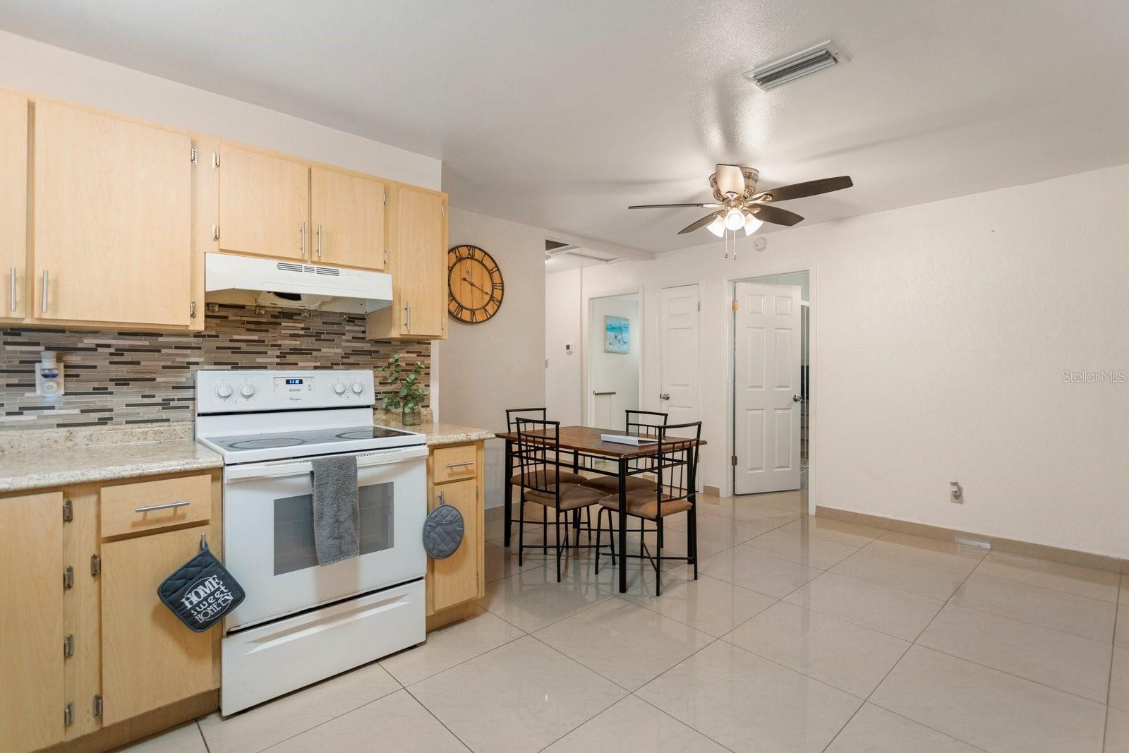 Image 13 of 37 For 7776 58th Street N