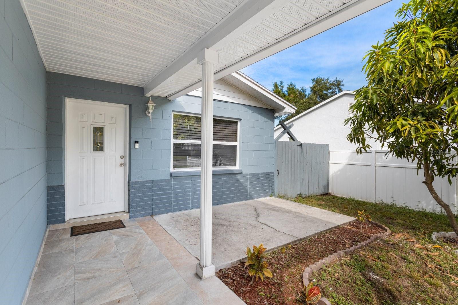 Image 4 of 37 For 7776 58th Street N