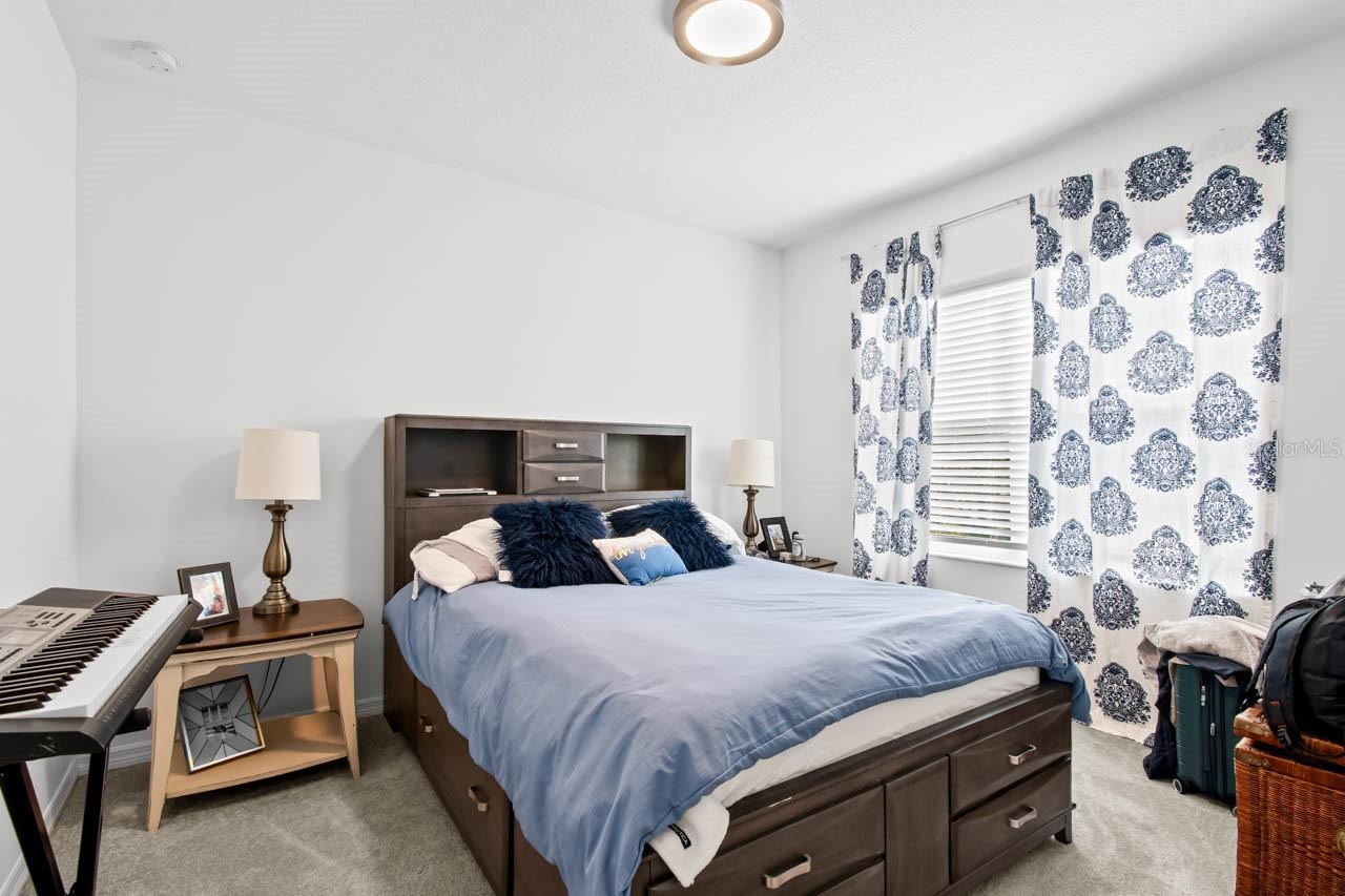 Image 19 of 65 For 6262 Goldcoast Avenue