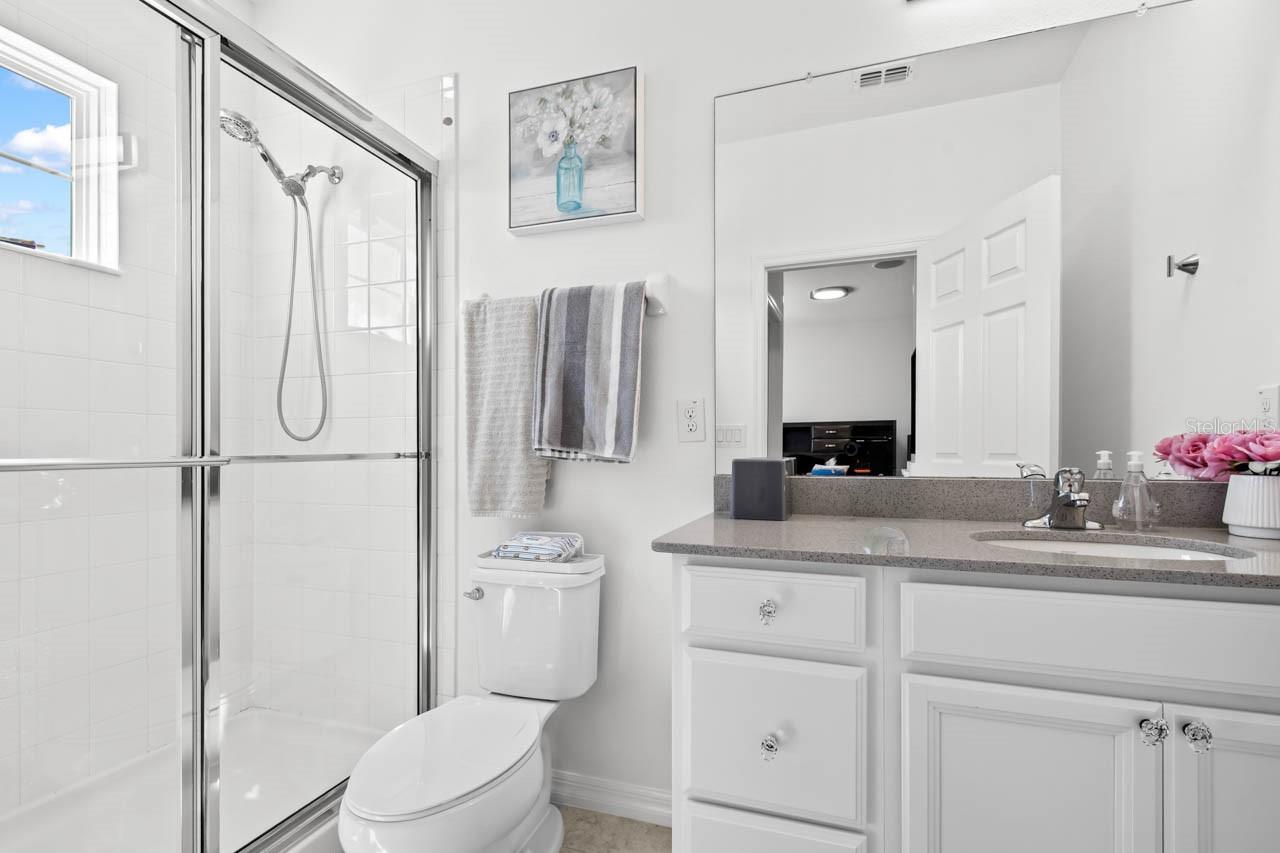 Image 20 of 65 For 6262 Goldcoast Avenue