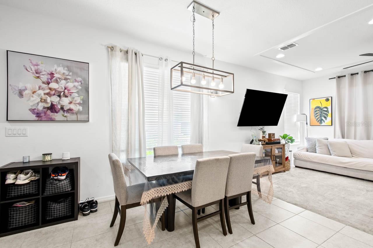 Image 5 of 65 For 6262 Goldcoast Avenue