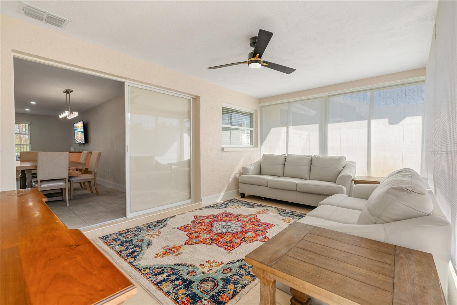 Image 14 of 42 For 3370 Harbor Lake Dr