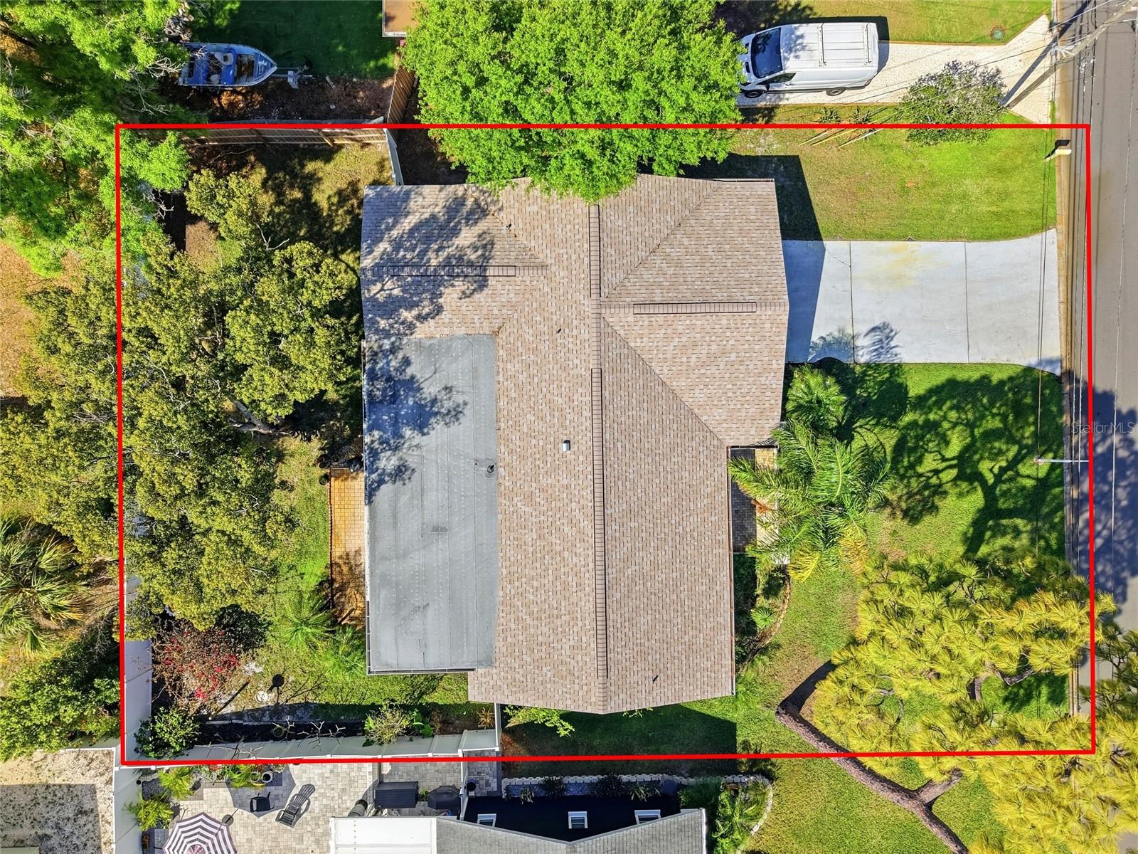 Image 35 of 42 For 3370 Harbor Lake Dr