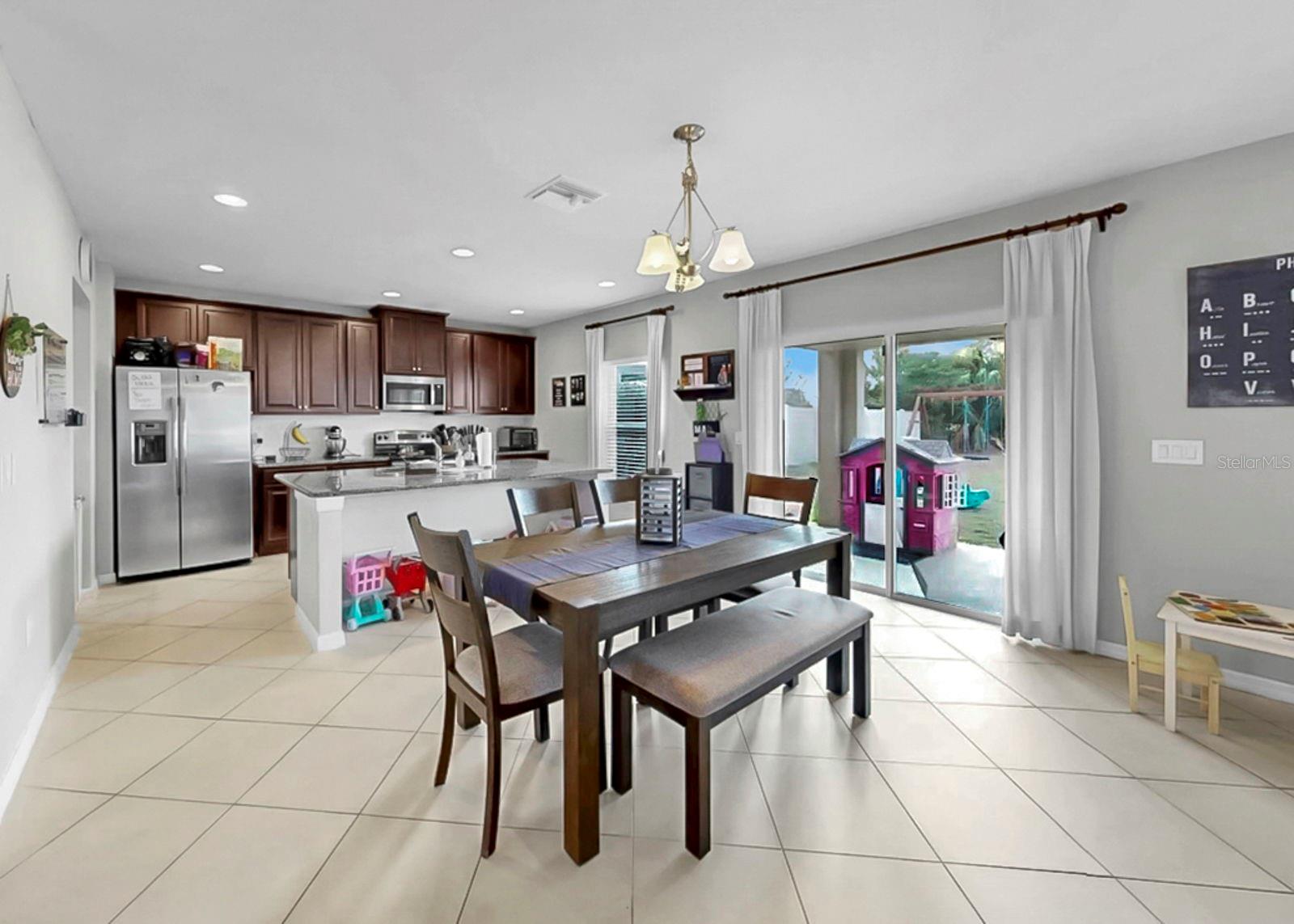 Image 11 of 41 For 8105 Rothbury Hills Place