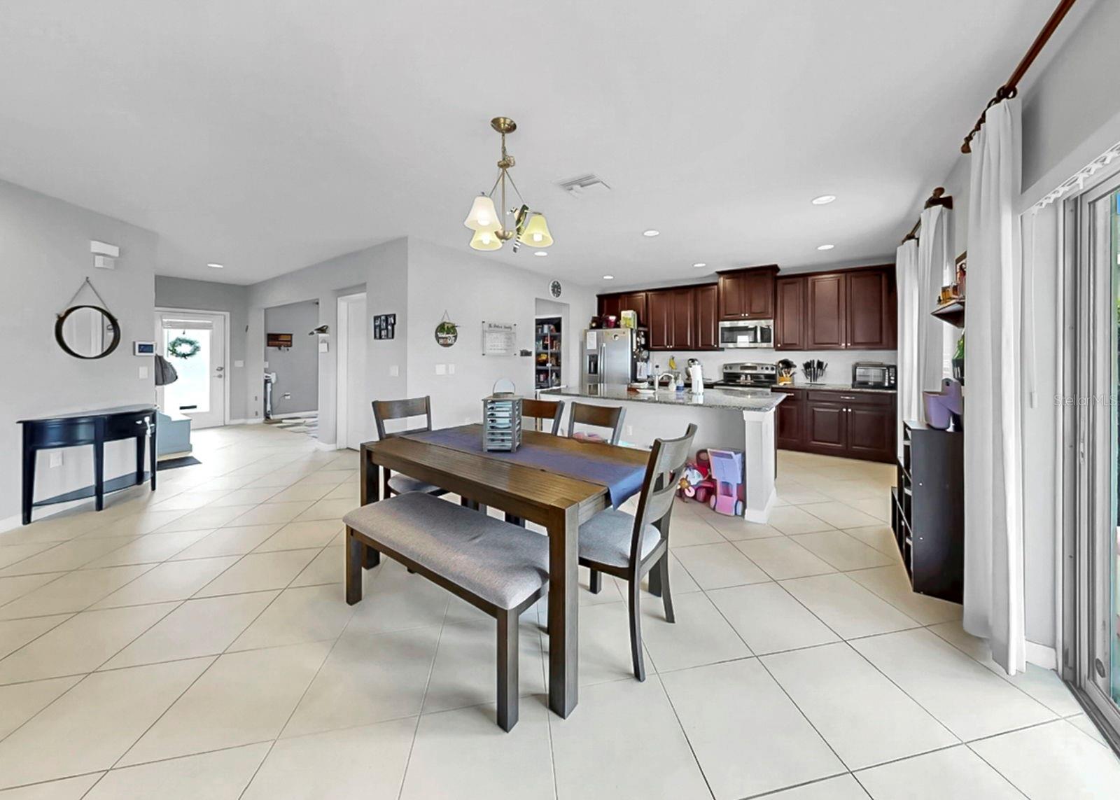 Image 4 of 41 For 8105 Rothbury Hills Place