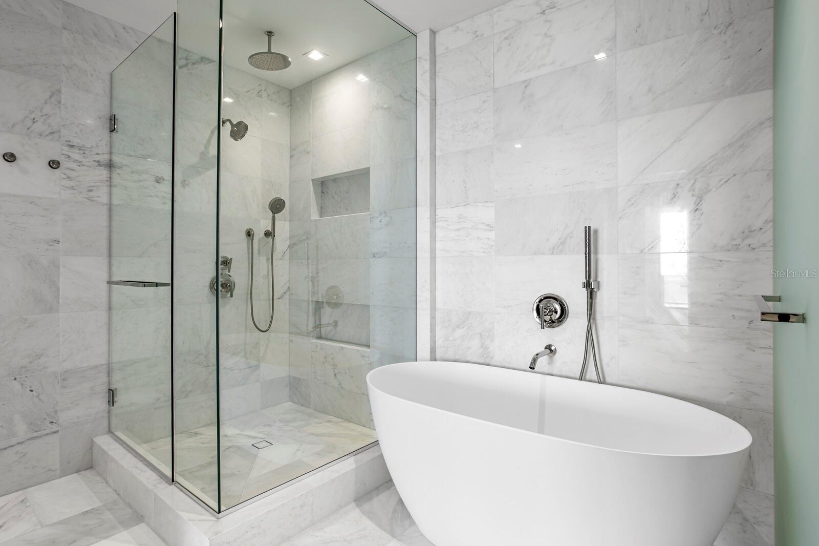 Image 34 of 100 For 3015 Ysabella Avenue 2402