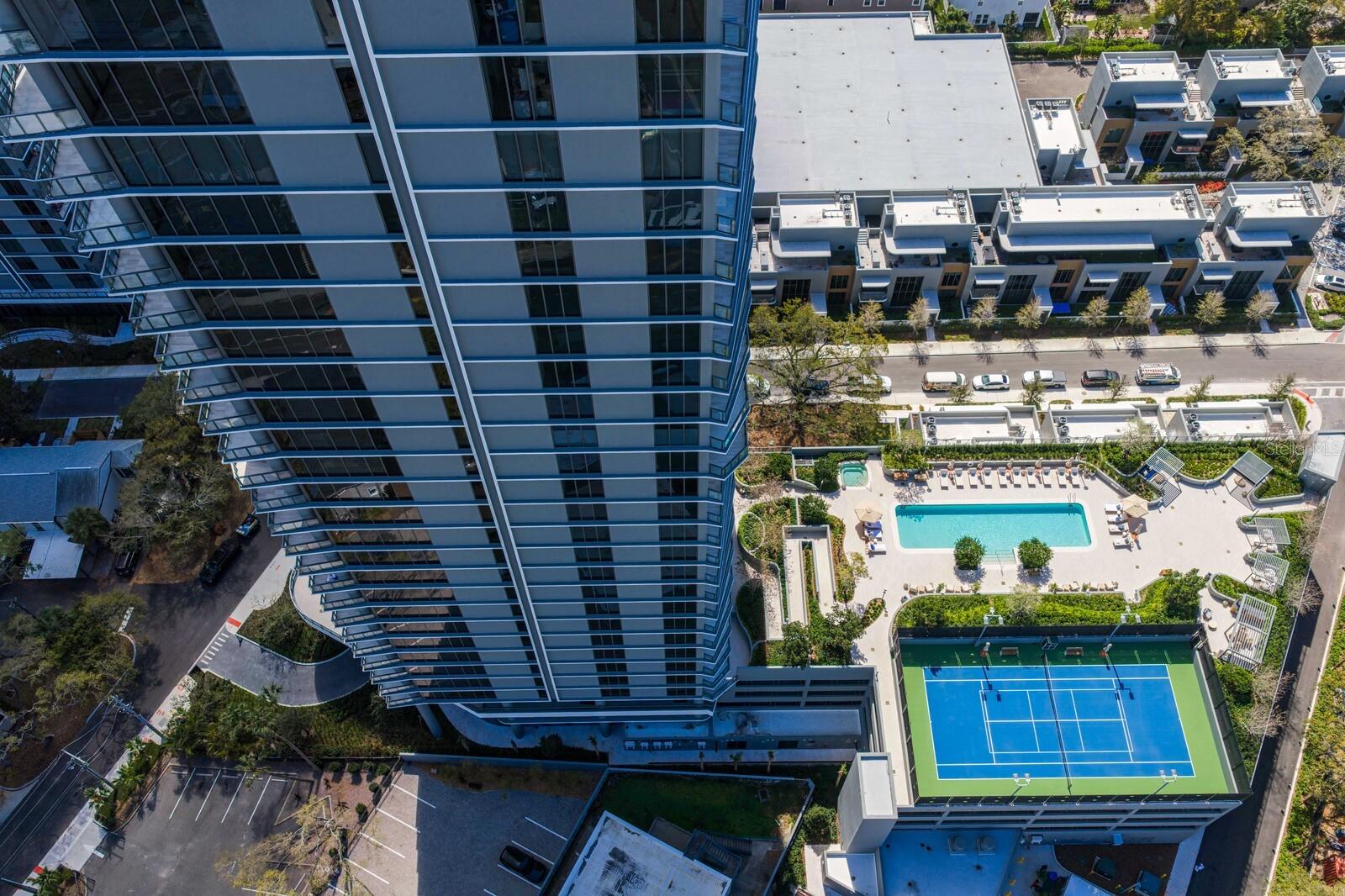 Image 94 of 100 For 3015 Ysabella Avenue 2402