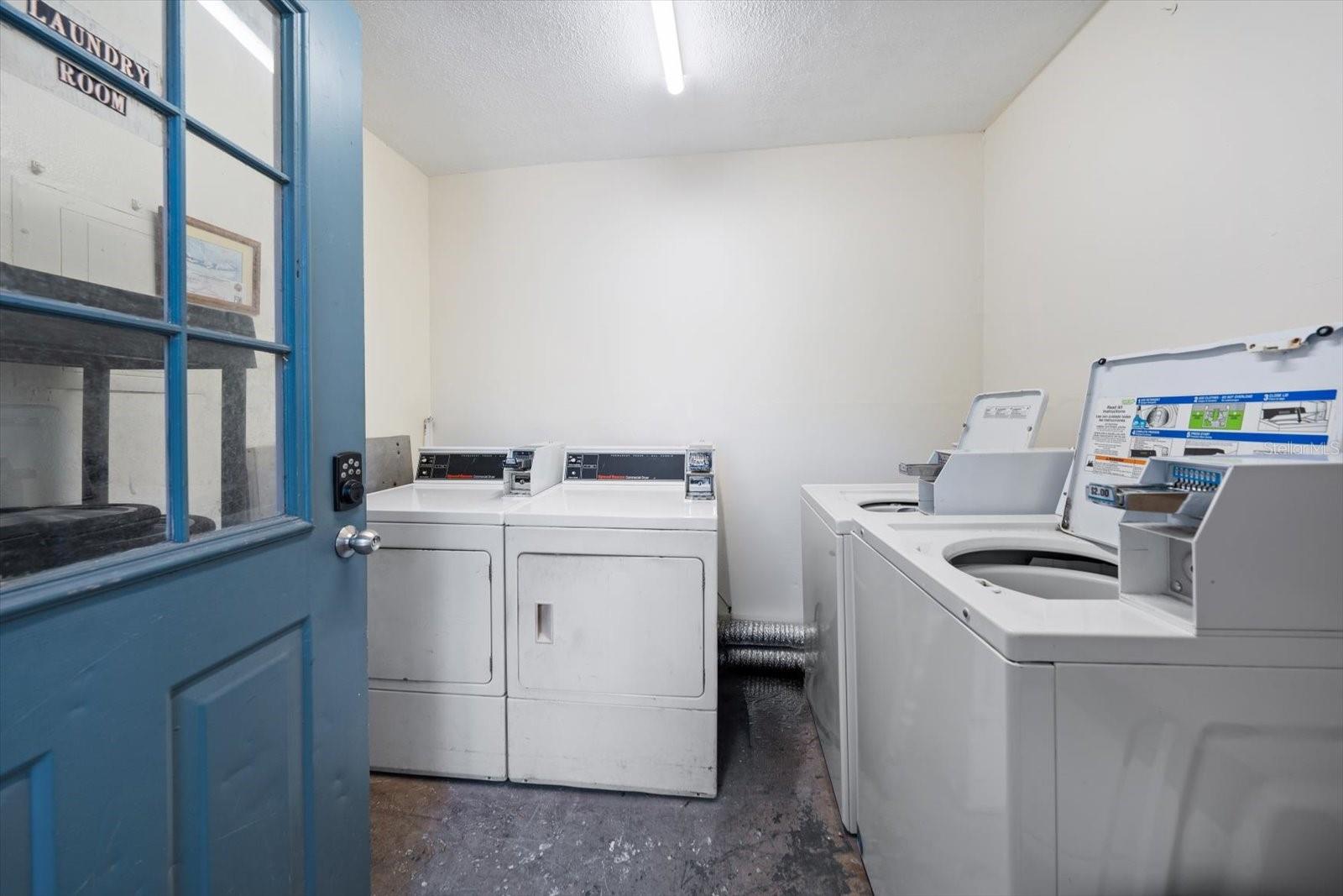 Image 12 of 29 For 1113 Ohio Avenue