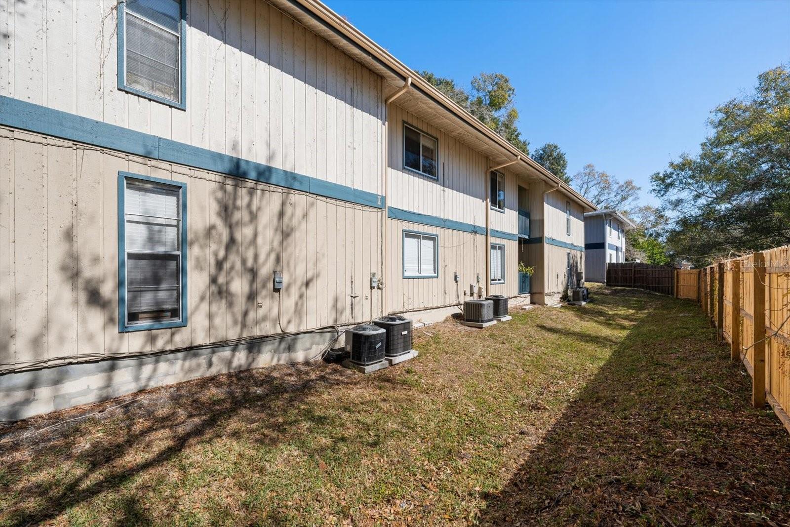 Image 16 of 29 For 1113 Ohio Avenue