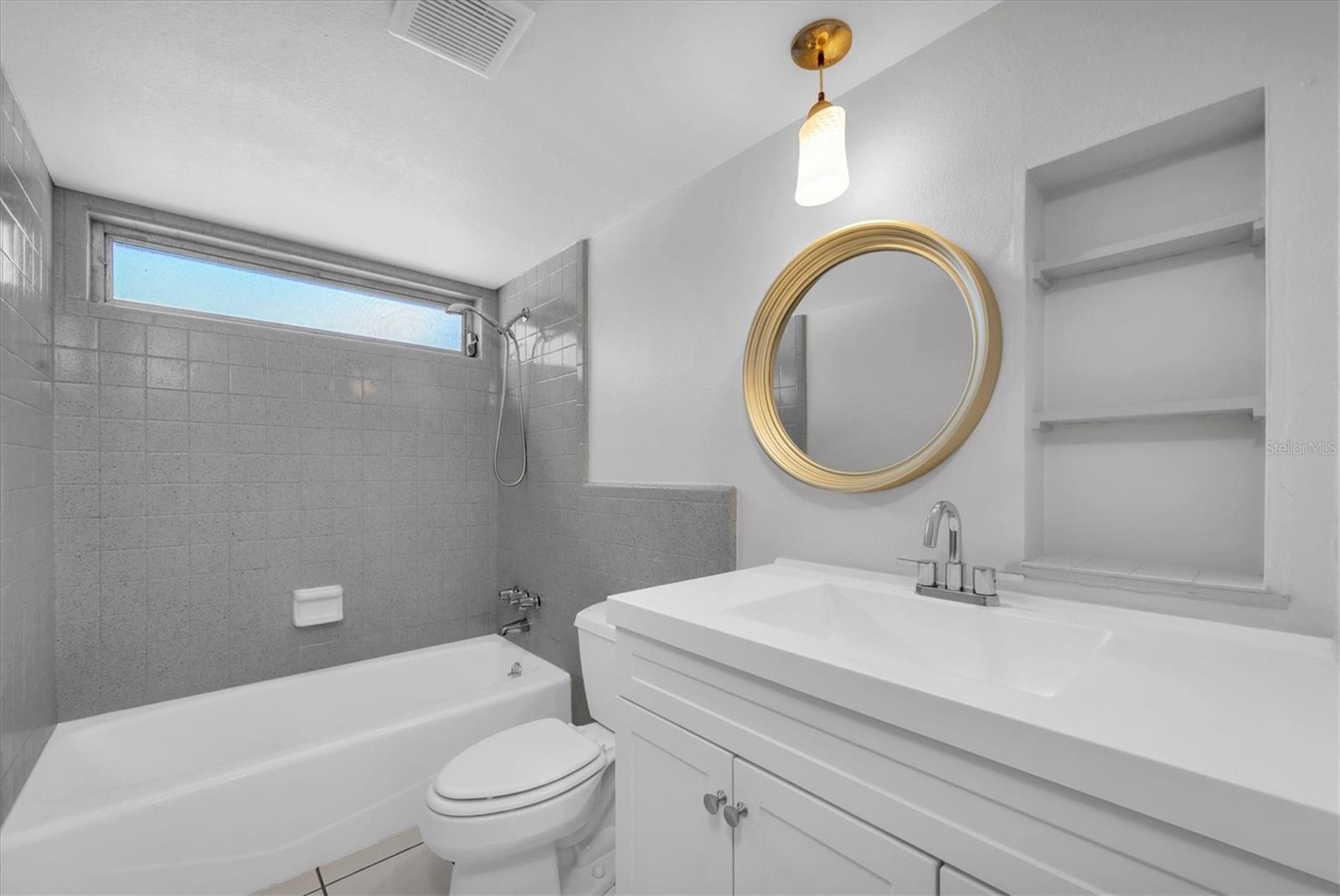 Image 18 of 30 For 1040 Britton Street