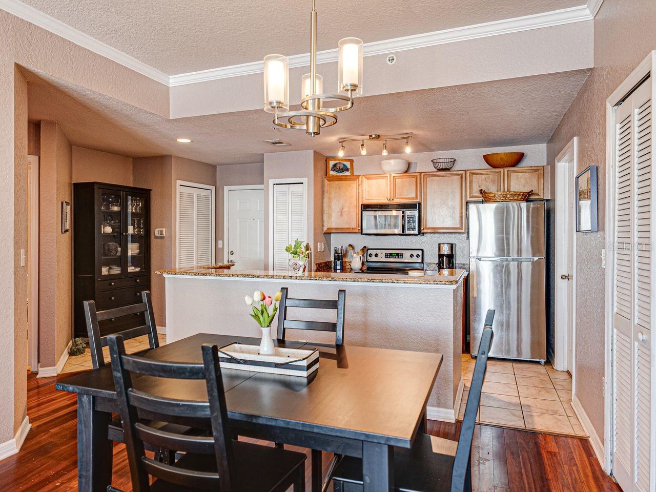 Image 12 of 66 For 700 Harbour Island Boulevard 204