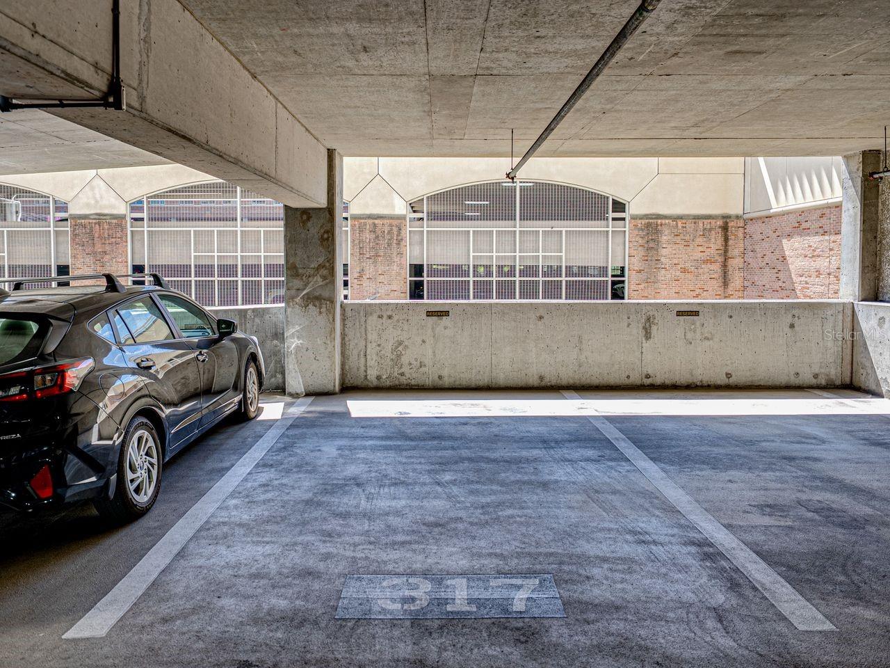 Image 34 of 66 For 700 Harbour Island Boulevard 204