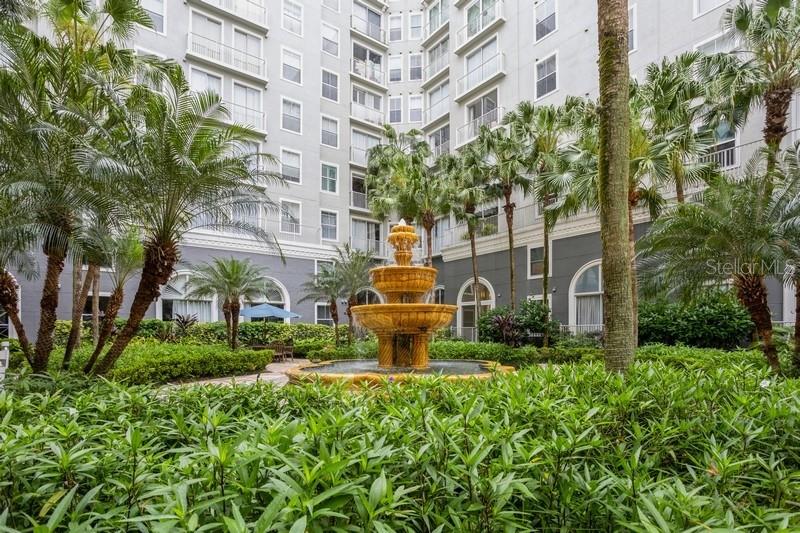 Image 44 of 66 For 700 Harbour Island Boulevard 204