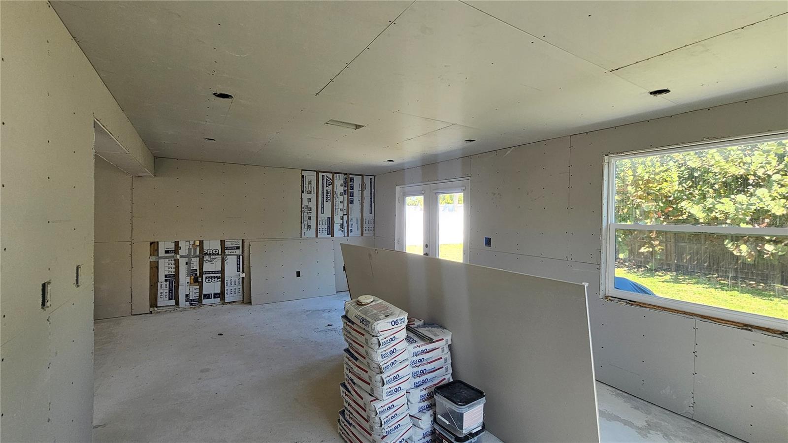 Image 17 of 58 For 5519 Denver Street Ne