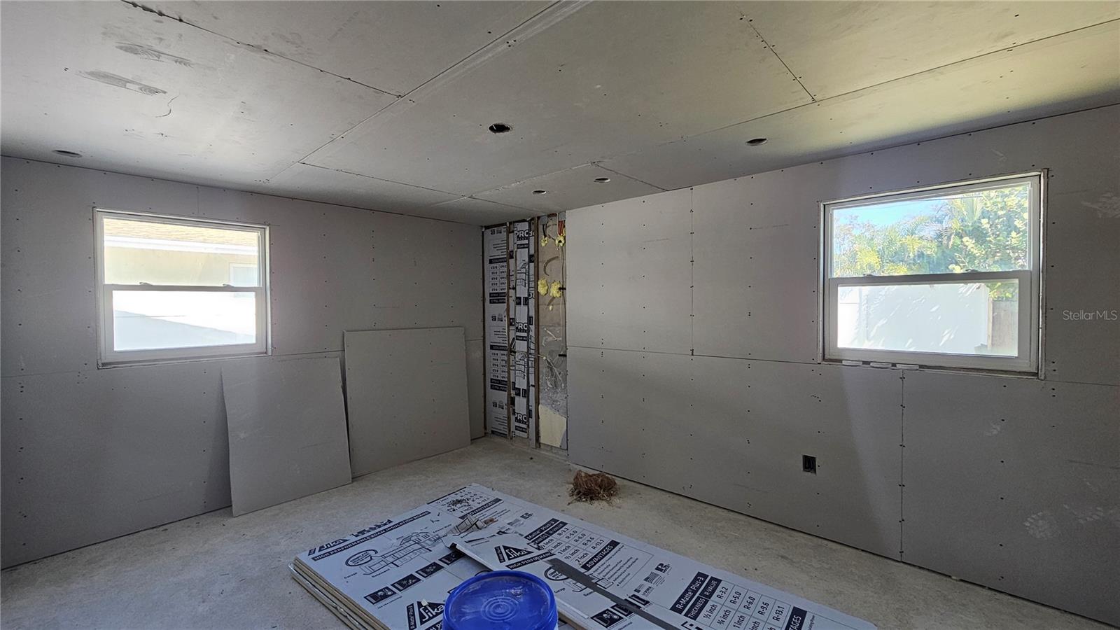 Image 27 of 58 For 5519 Denver Street Ne