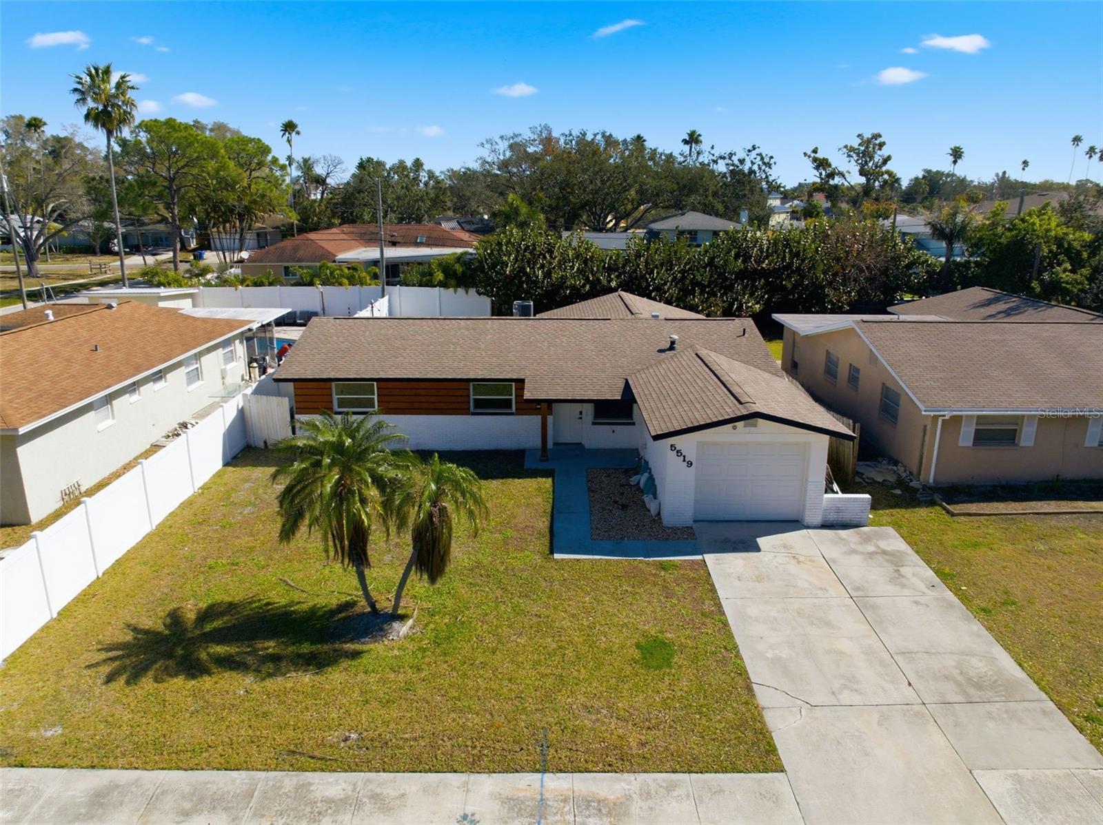 Image 47 of 58 For 5519 Denver Street Ne