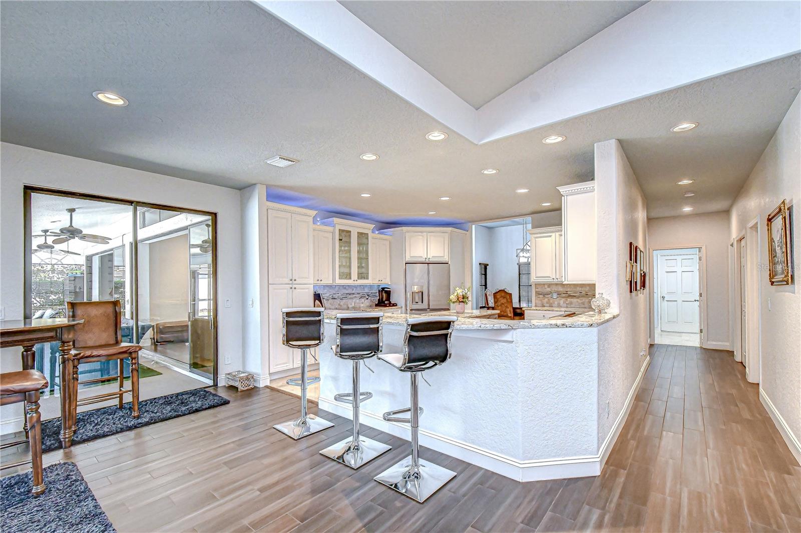 Image 14 of 58 For 6623 Stonington Drive N