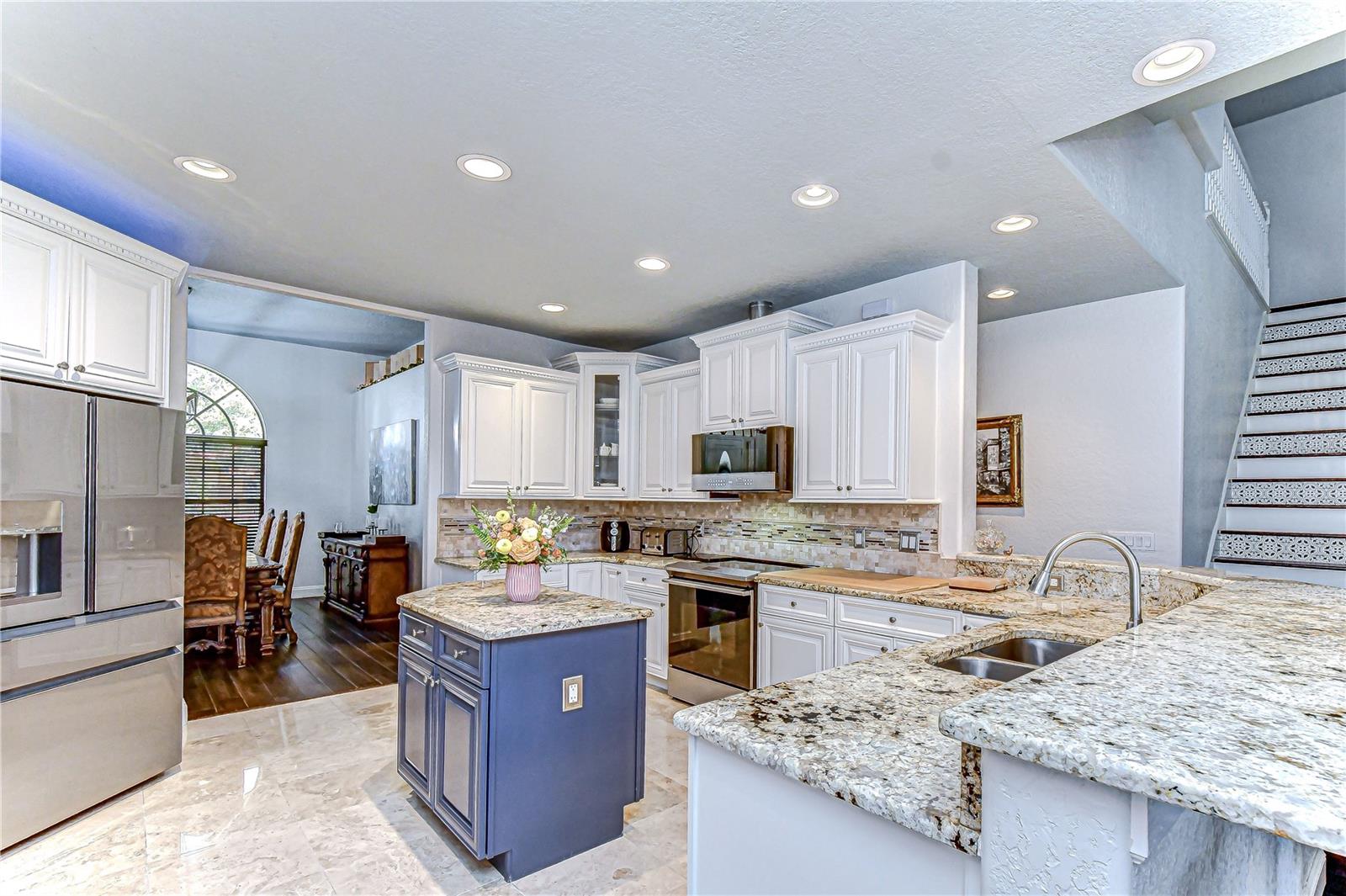 Image 17 of 58 For 6623 Stonington Drive N