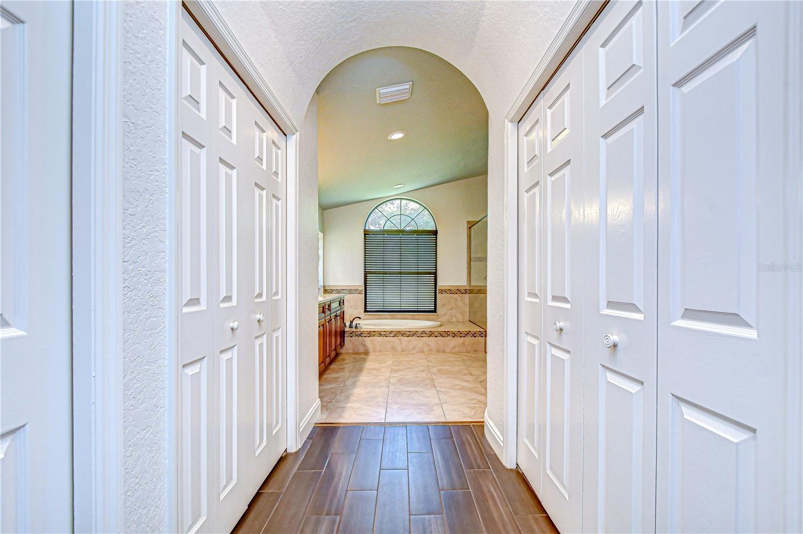 Image 26 of 58 For 6623 Stonington Drive N