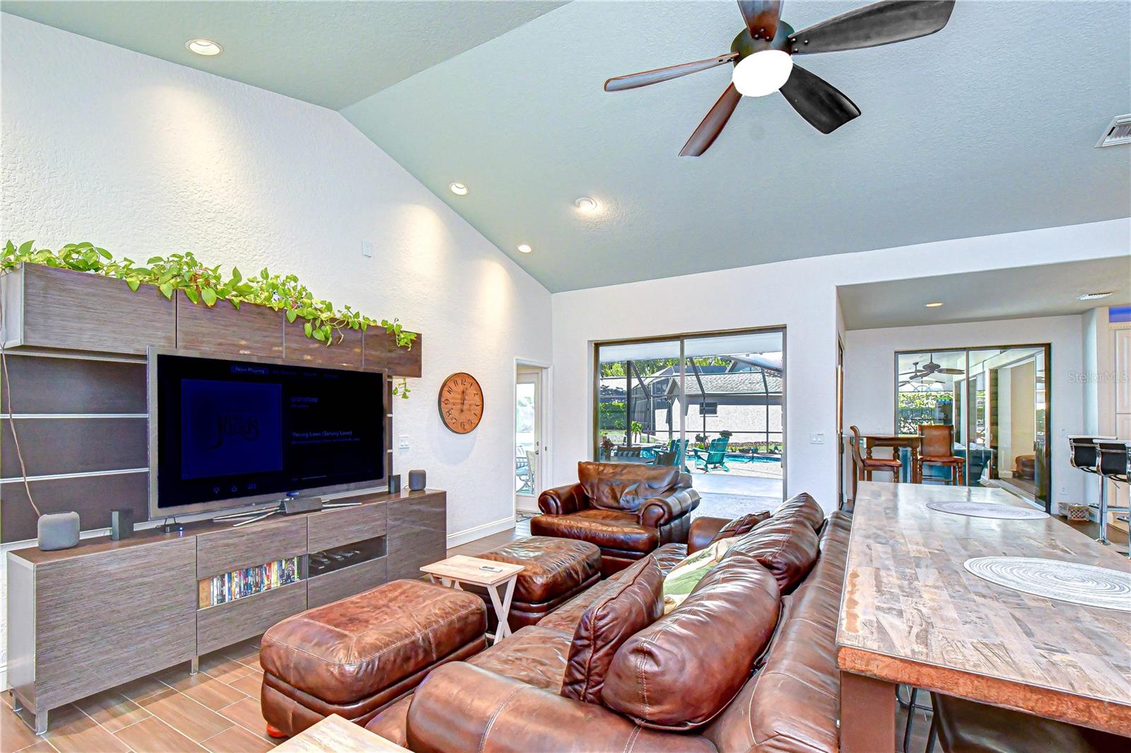 Image 28 of 58 For 6623 Stonington Drive N