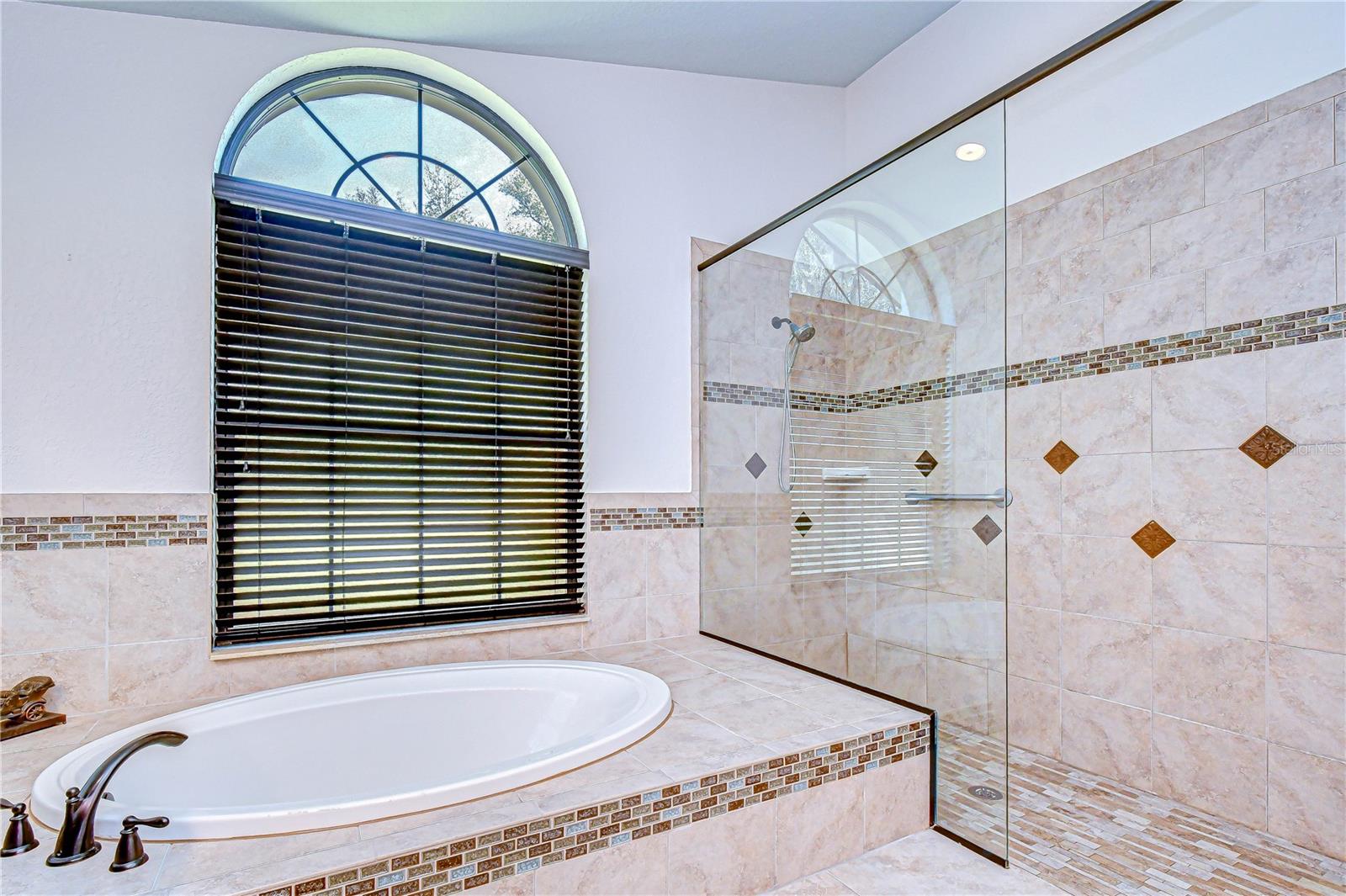 Image 30 of 58 For 6623 Stonington Drive N