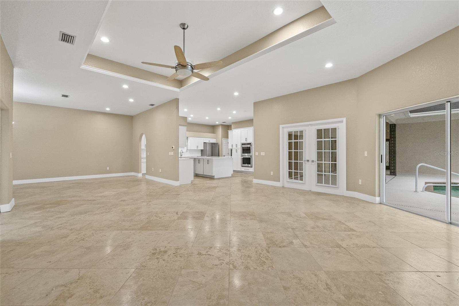 Image 11 of 69 For 13186 Coronado Drive