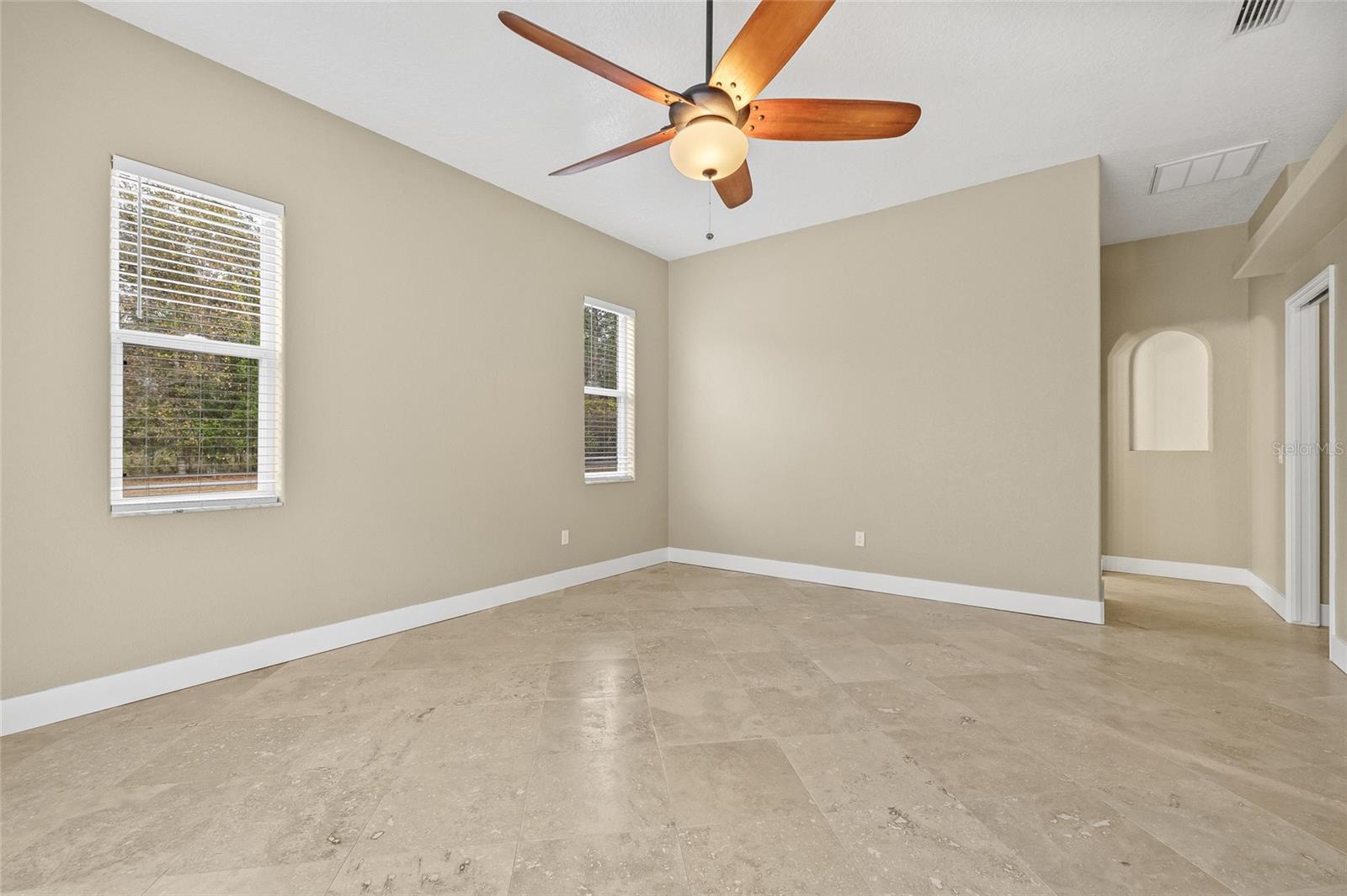 Image 31 of 69 For 13186 Coronado Drive