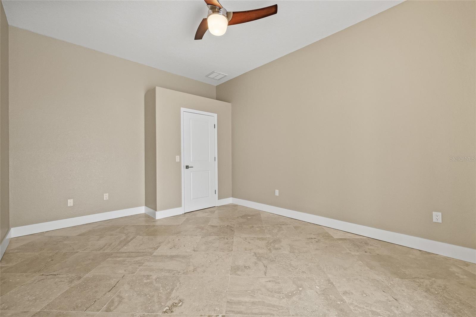 Image 42 of 69 For 13186 Coronado Drive