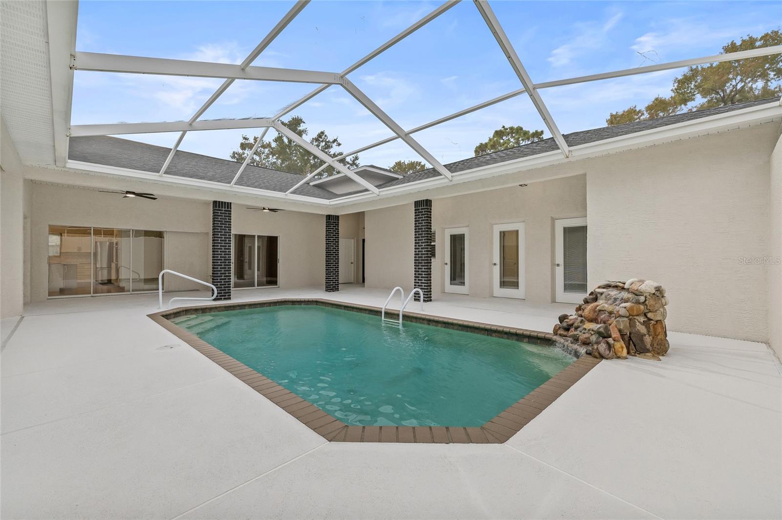 Image 51 of 69 For 13186 Coronado Drive