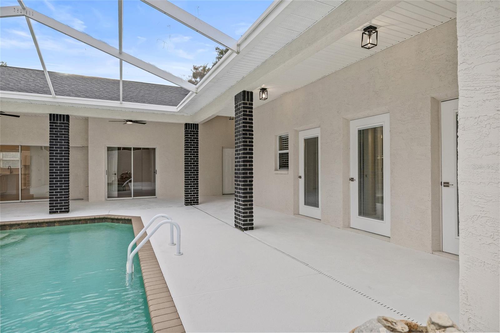 Image 54 of 69 For 13186 Coronado Drive