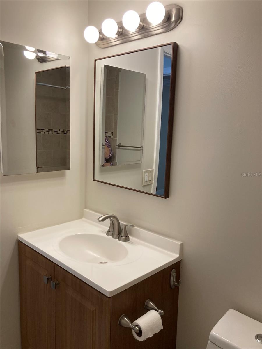 Image 27 of 60 For 5725 80th Street N 114