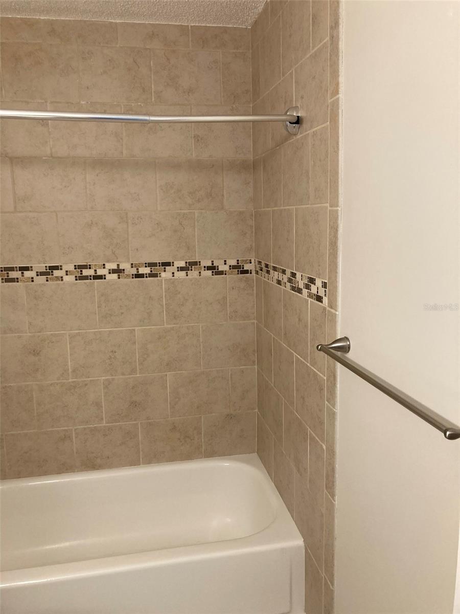 Image 29 of 60 For 5725 80th Street N 114