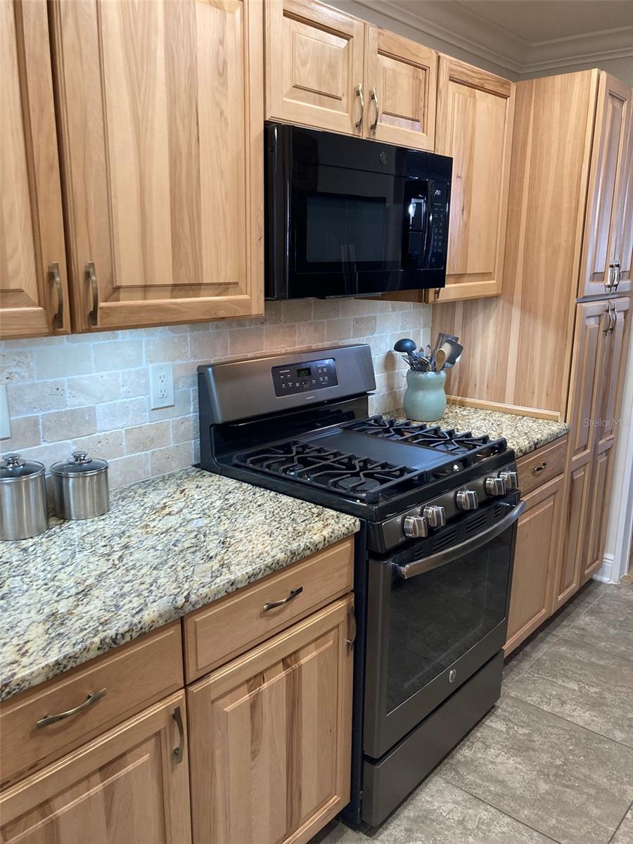 Image 32 of 60 For 5725 80th Street N 114