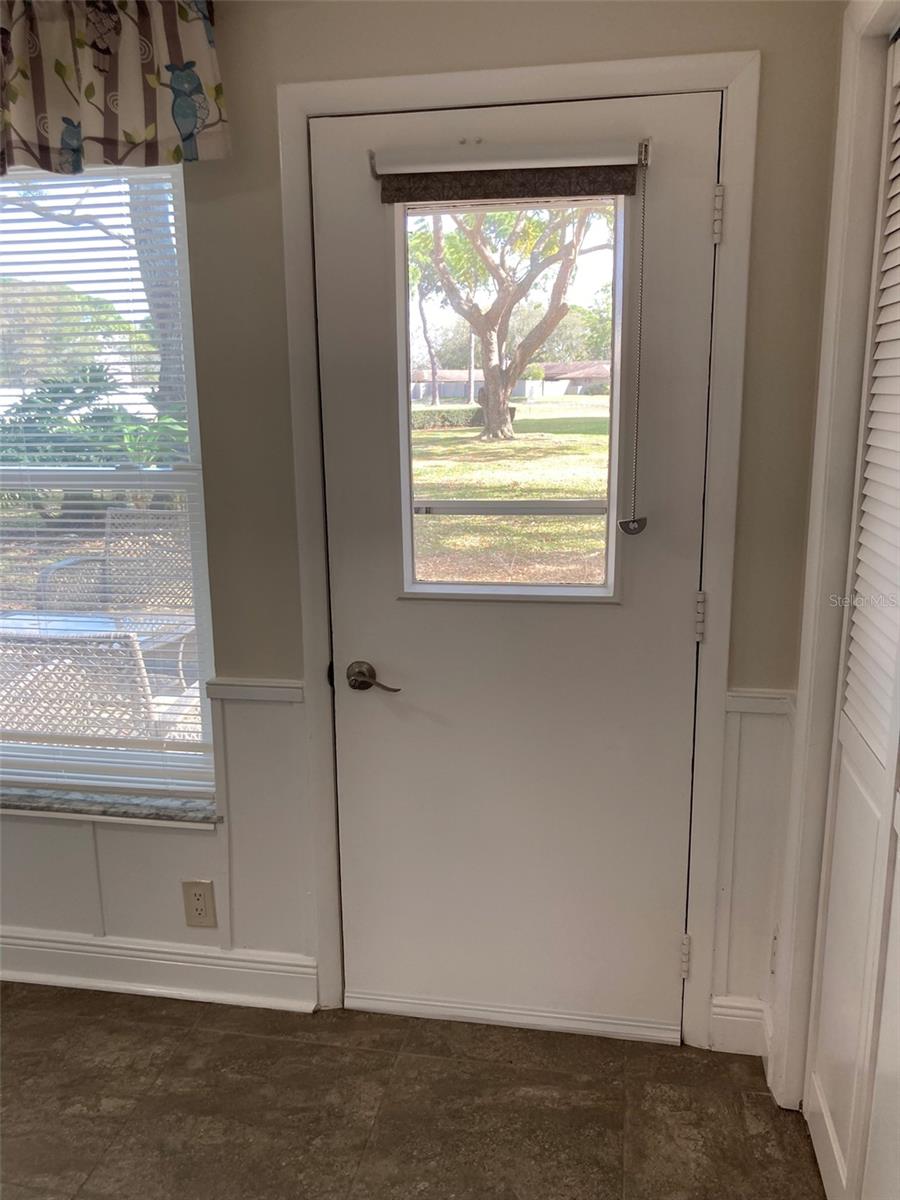 Image 47 of 60 For 5725 80th Street N 114