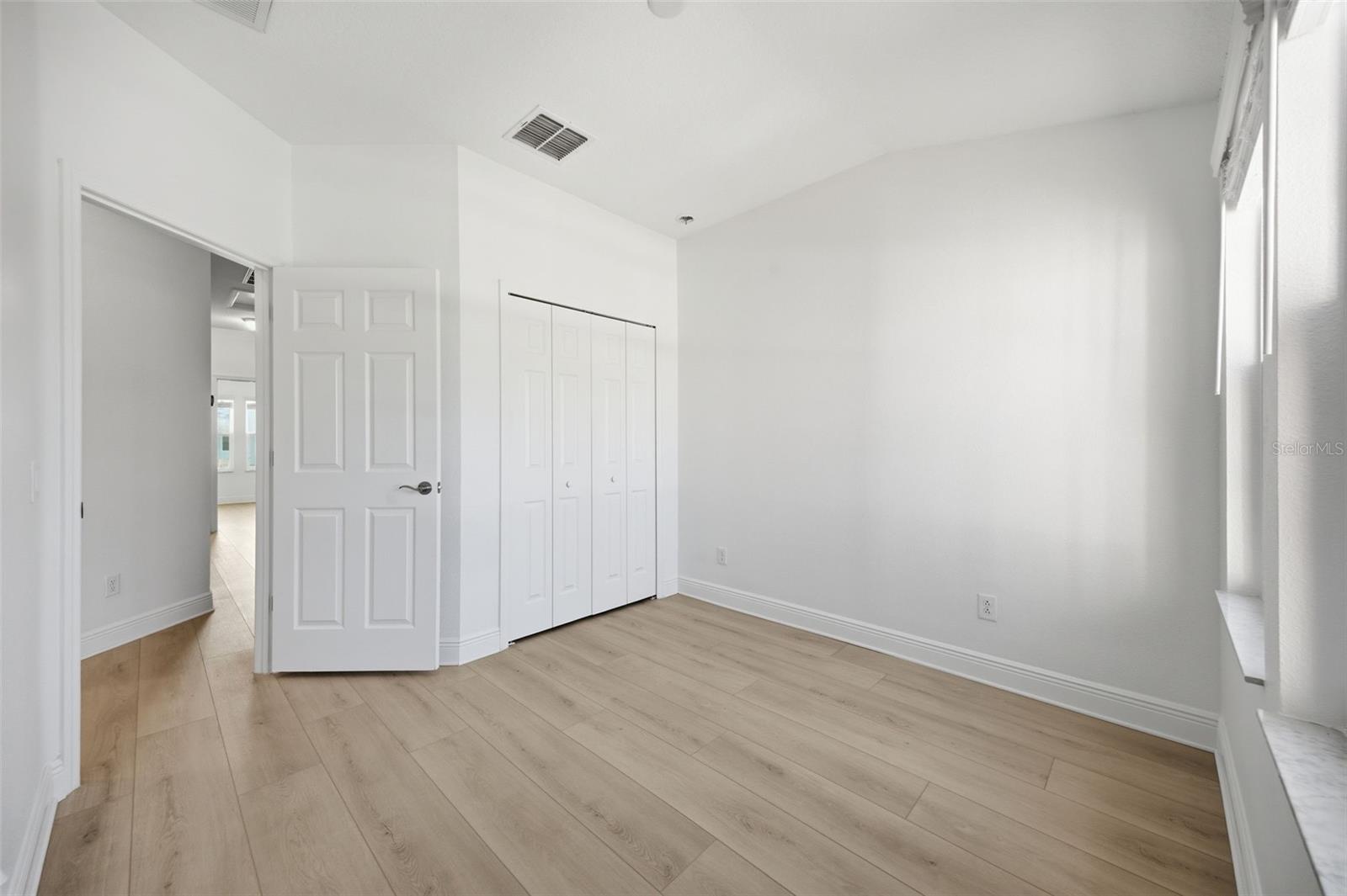 Image 26 of 48 For 11539 Crowned Sparrow Lane