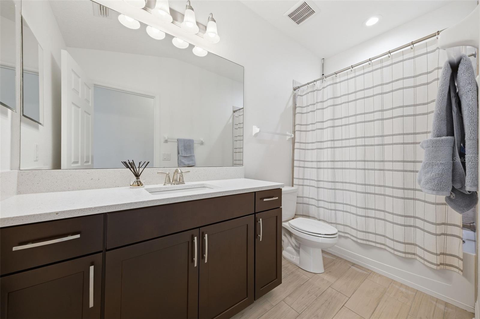 Image 27 of 48 For 11539 Crowned Sparrow Lane