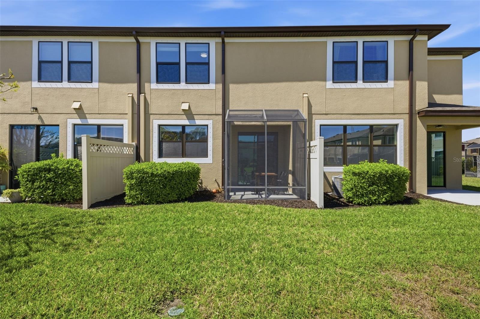 Image 32 of 48 For 11539 Crowned Sparrow Lane