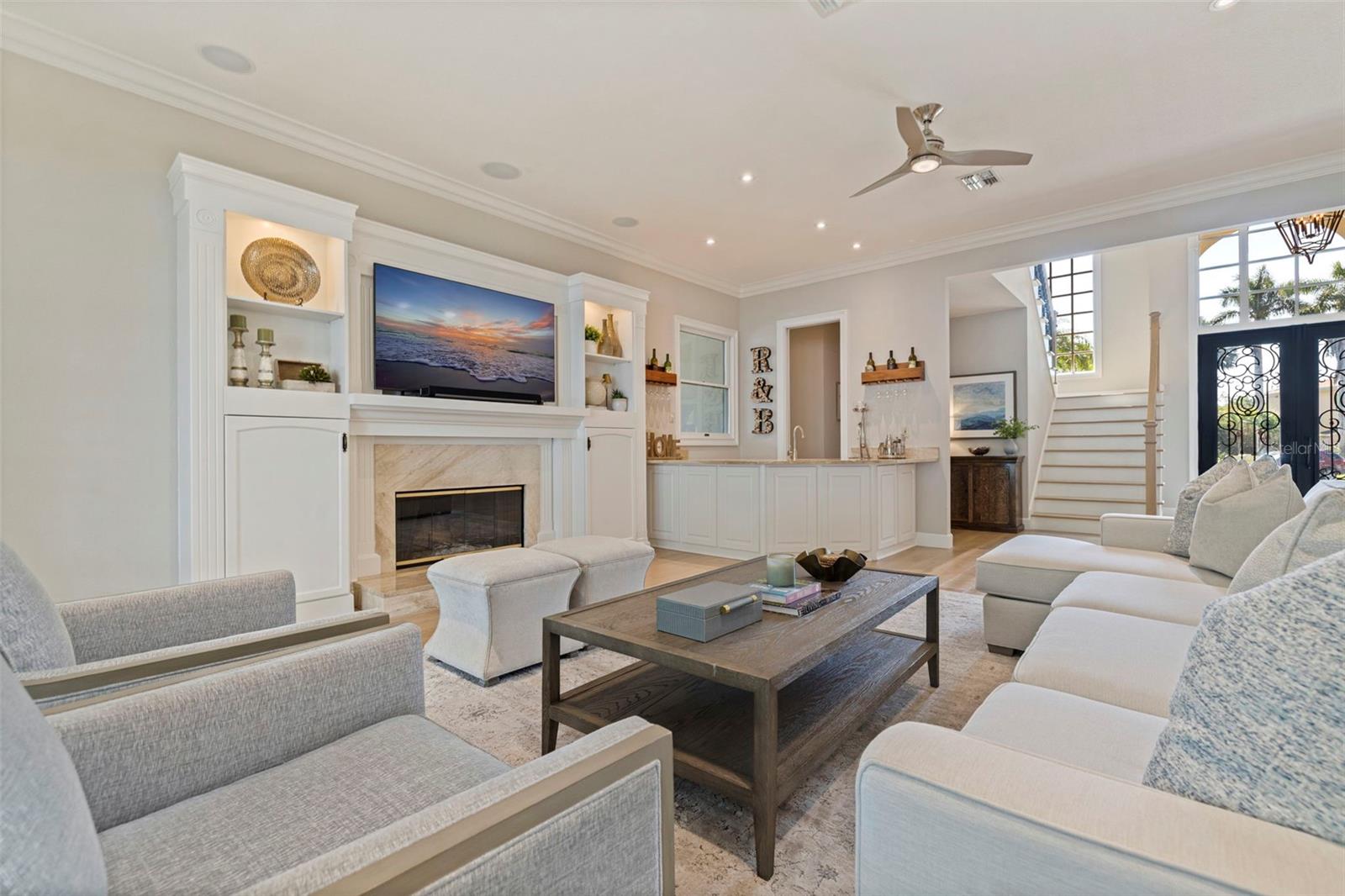 Image 10 of 60 For 1285 Gasparilla Drive Ne