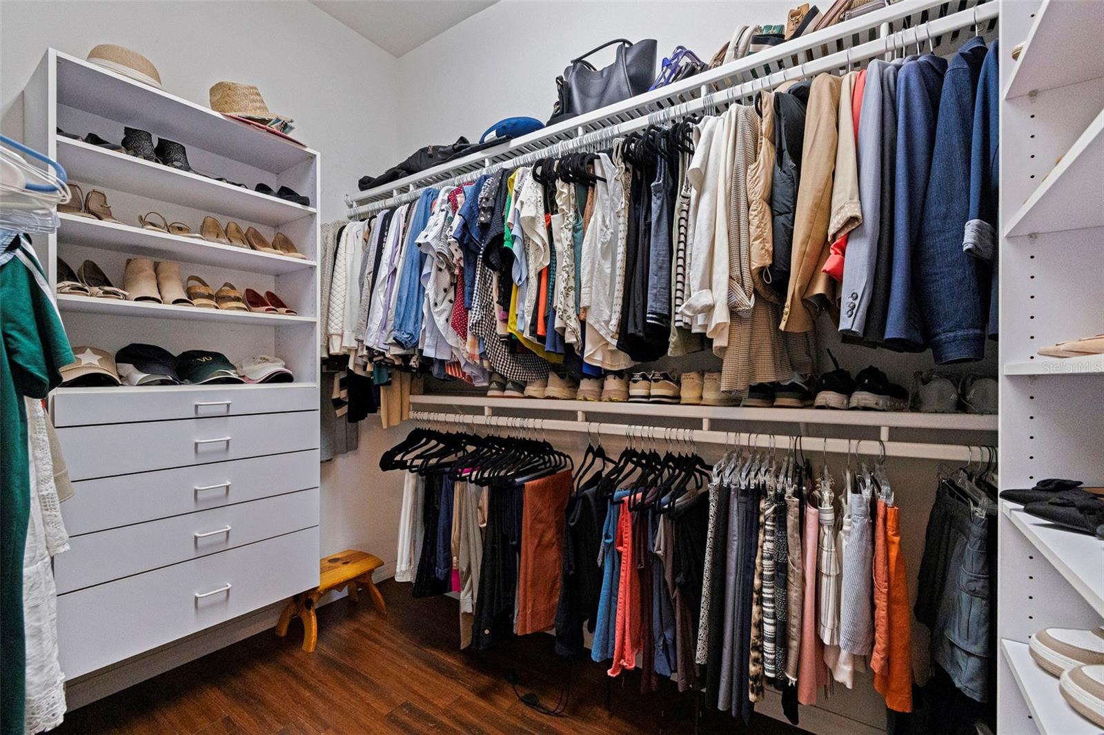 Image 27 of 60 For 1285 Gasparilla Drive Ne