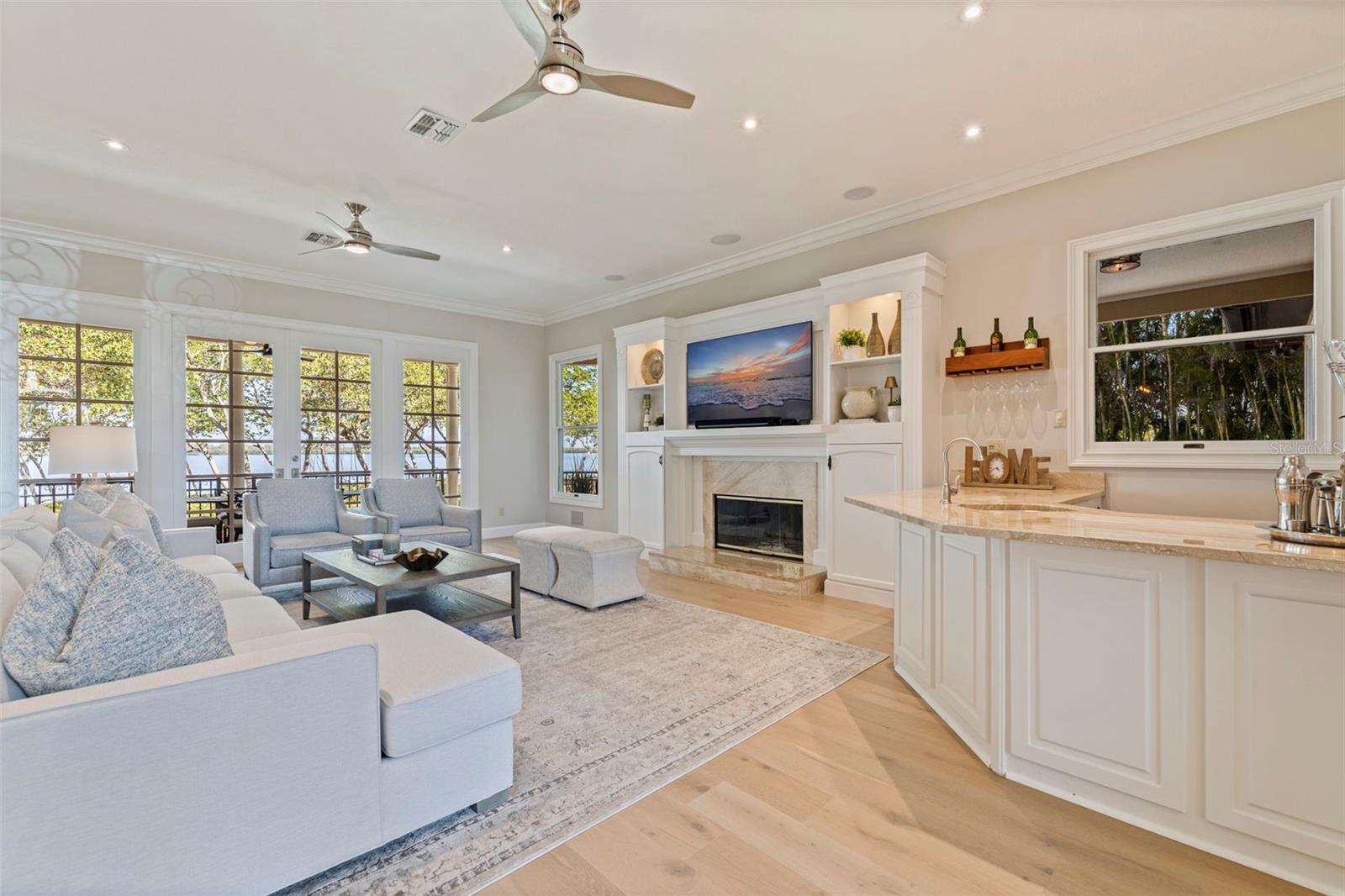 Image 3 of 60 For 1285 Gasparilla Drive Ne