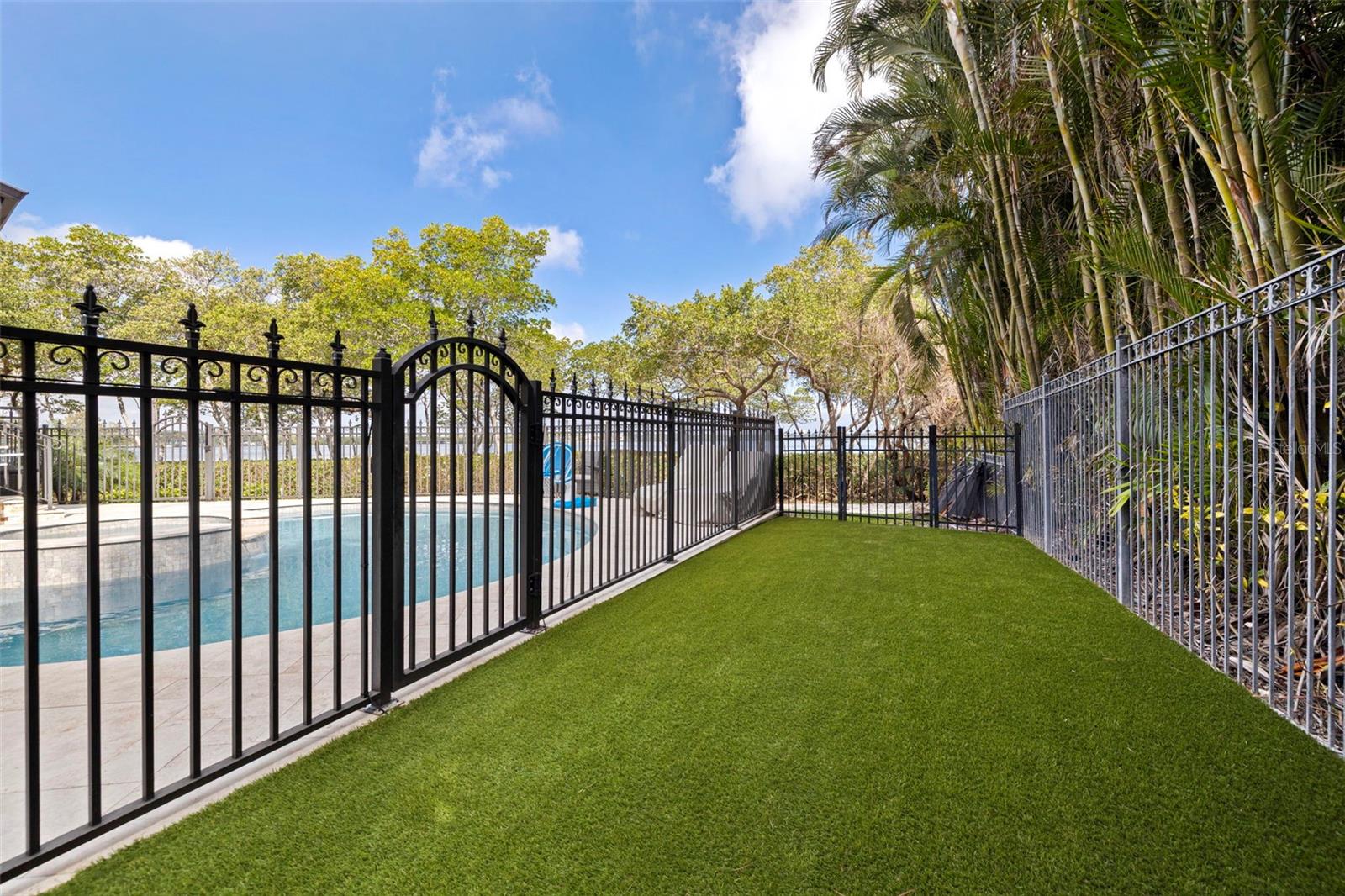 Image 50 of 60 For 1285 Gasparilla Drive Ne