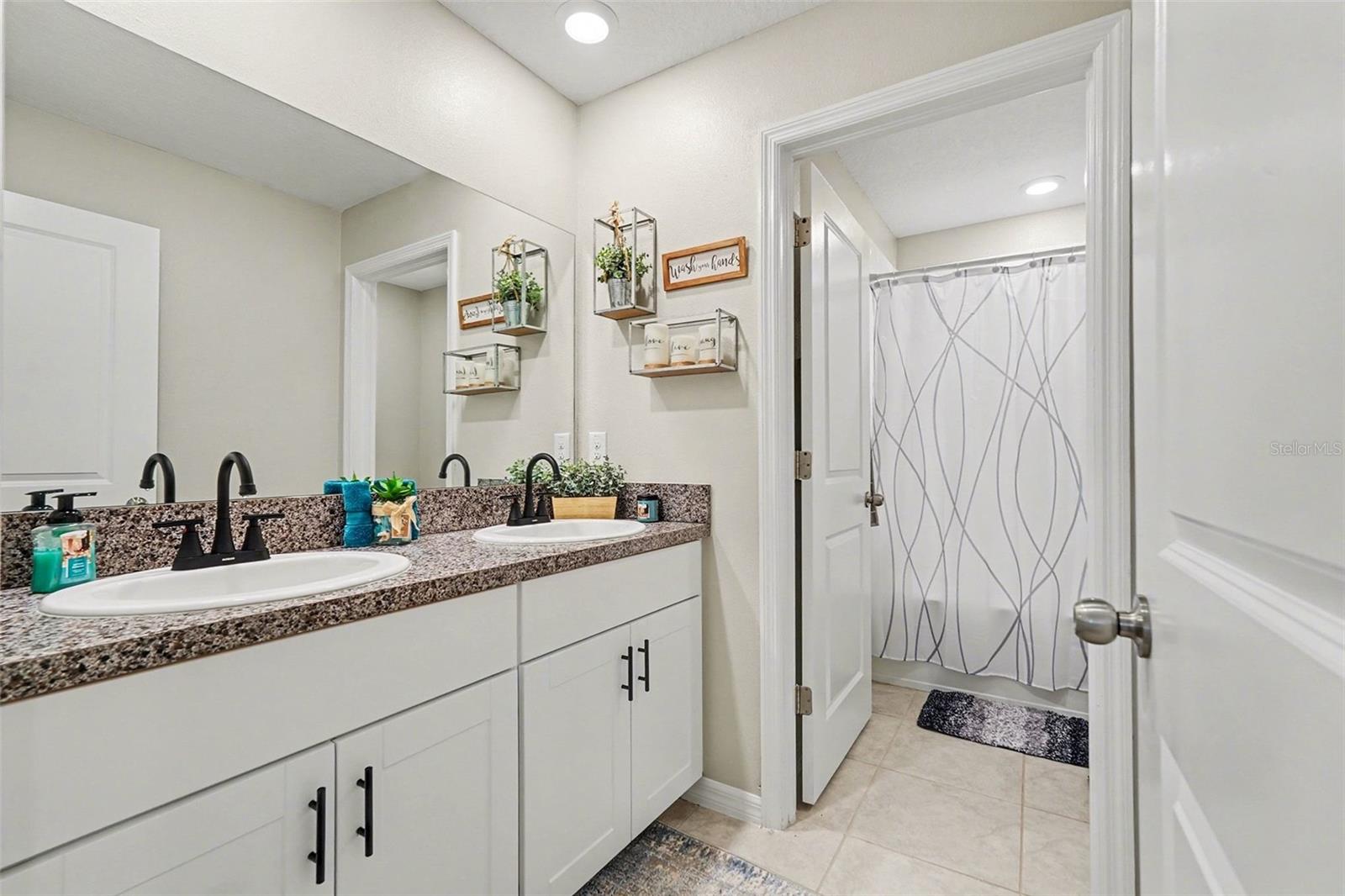 Image 27 of 31 For 9424 Lemon Drop Loop